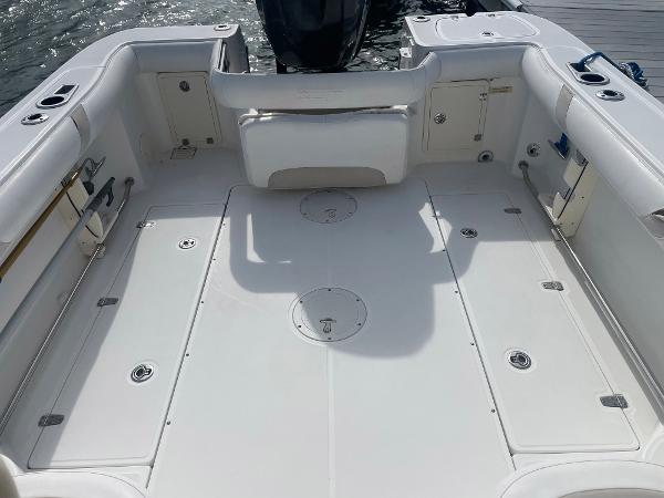 23' Boston Whaler, Listing Number 100911323, Image No. 8