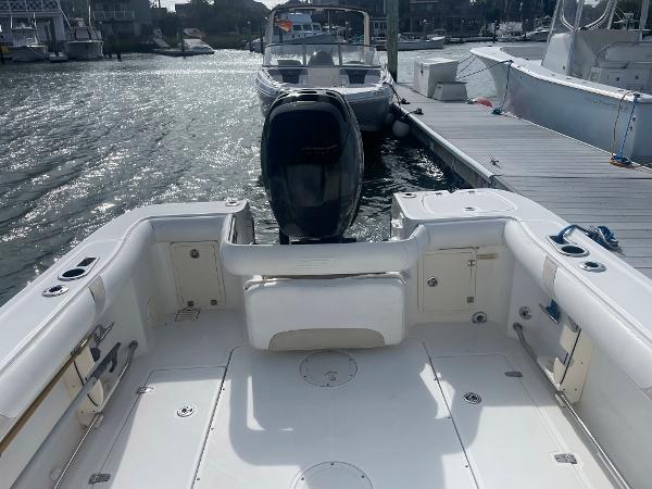 23' Boston Whaler, Listing Number 100911323, - Photo No. 9