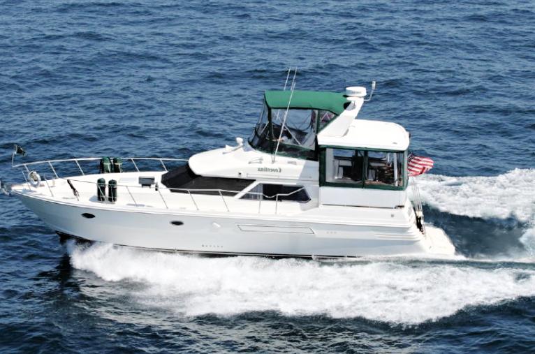 43' Jefferson 4300 International