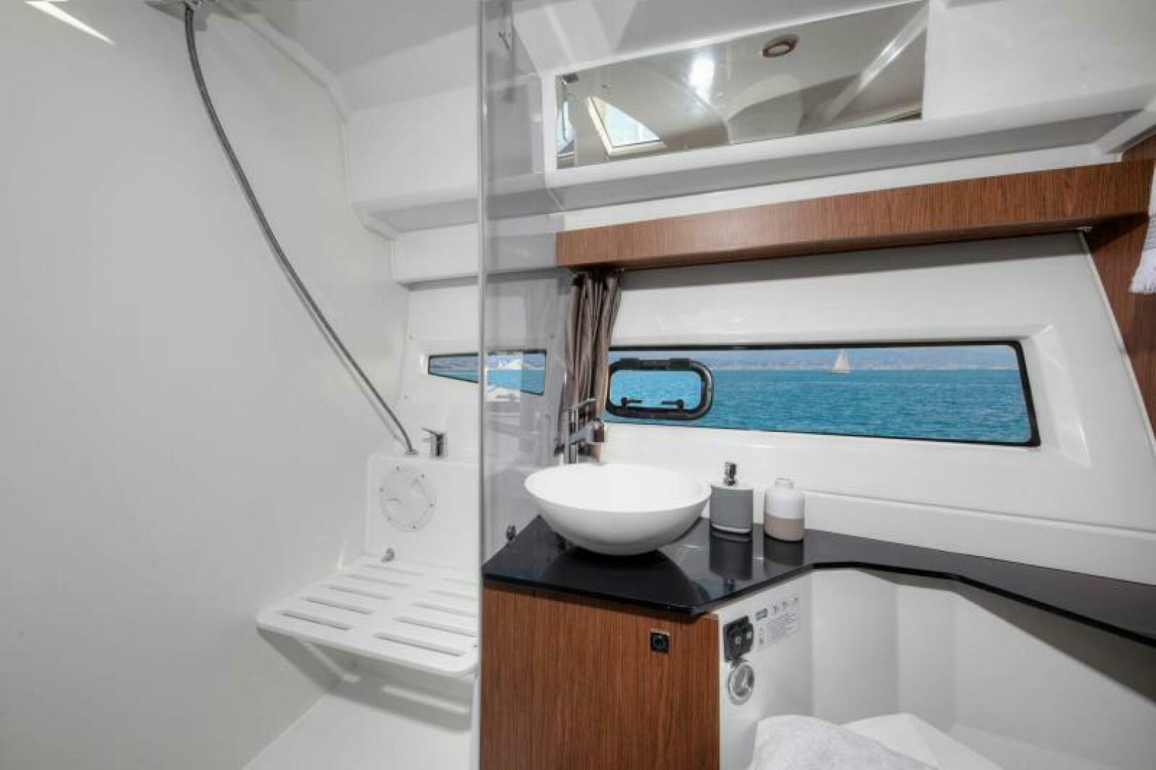 2025 Jeanneau NC 1095 FLY Weekender-12