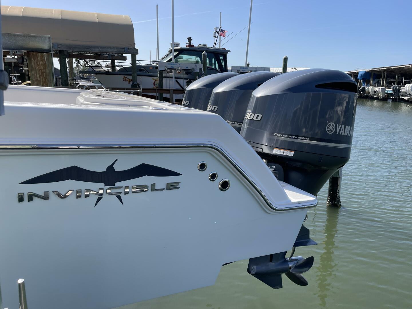 2017 Invincible 36-11