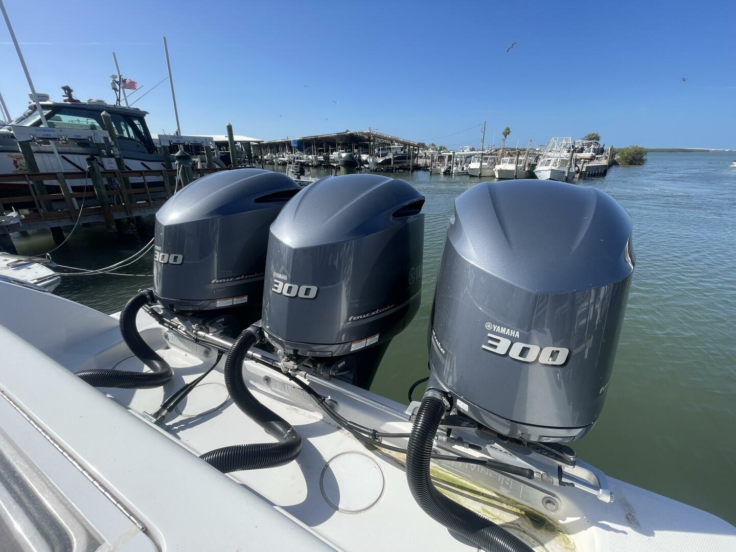 2017 Invincible 36-22