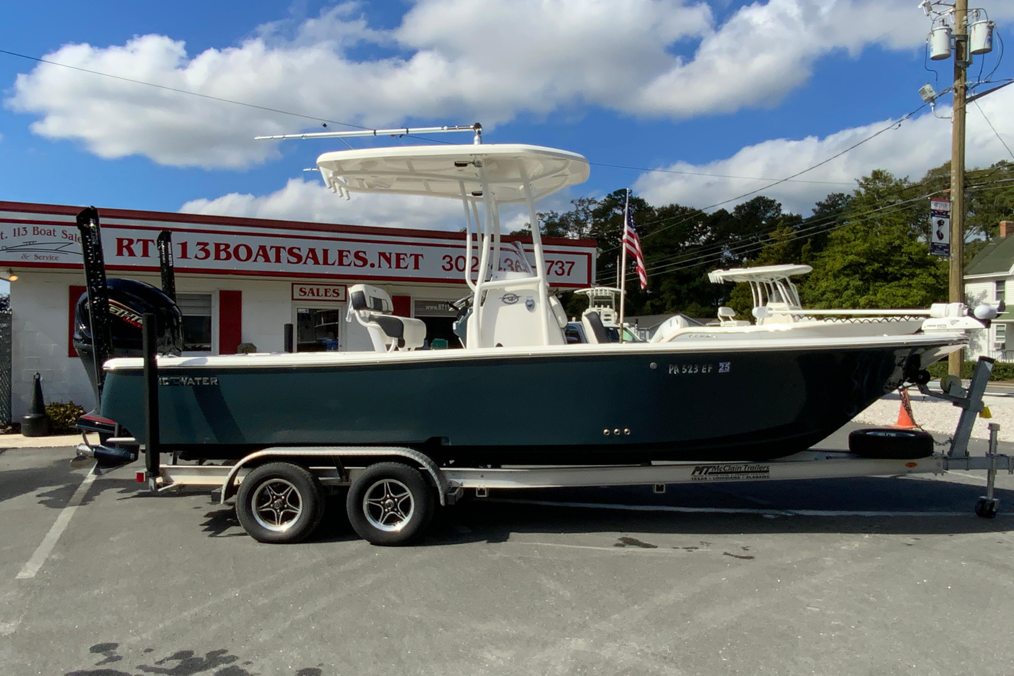 2022 Tidewater 2300 Carolina Bay-1