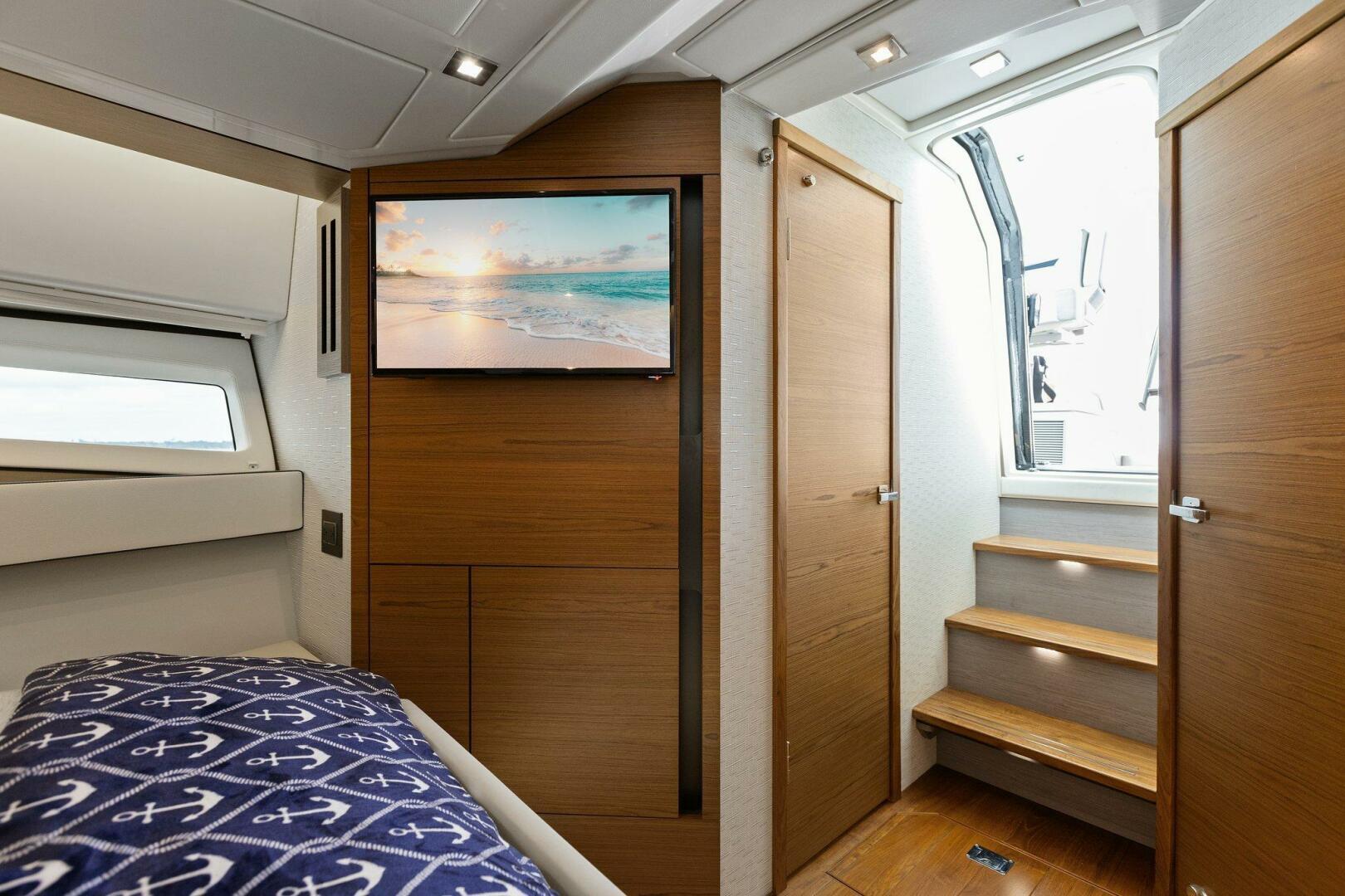 2022 Tiara Yachts 43 