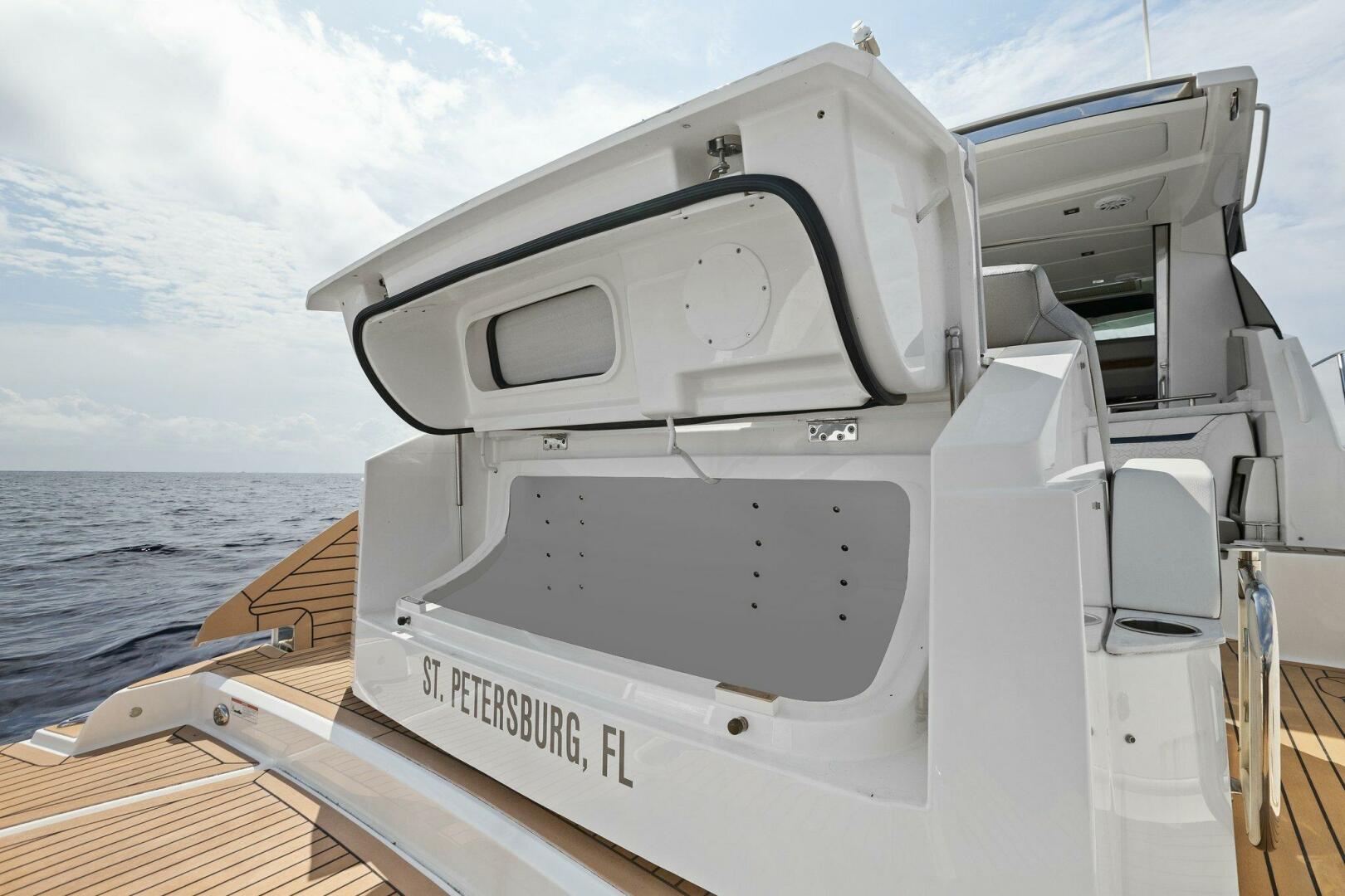 2022 Tiara Yachts 43 