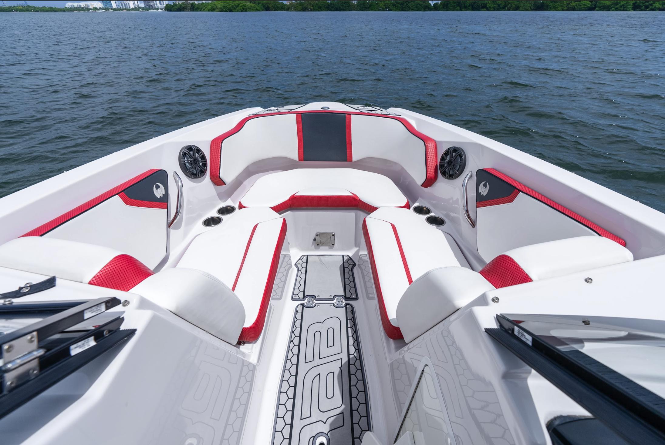 2017 Scarab 255 HO Impulse Wake Edition