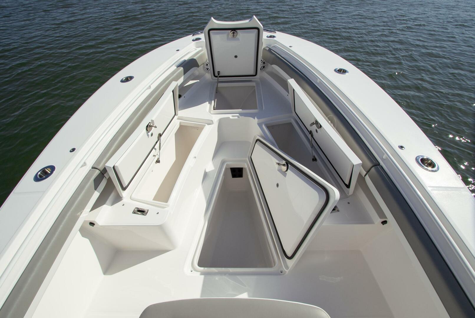 2025 Regulator 25 CC-9