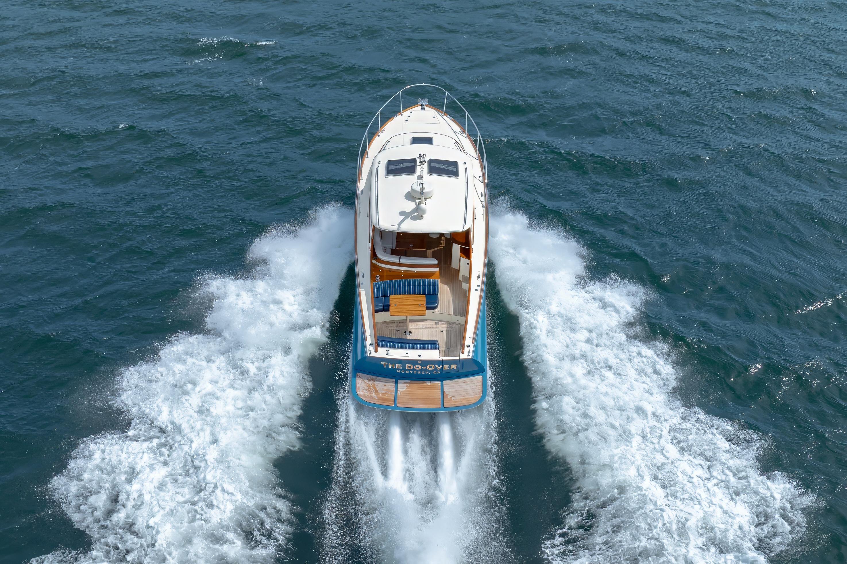 2024-hinckley-picnic-boat-40-power-9834005-20250610114449665-1_XLARGE