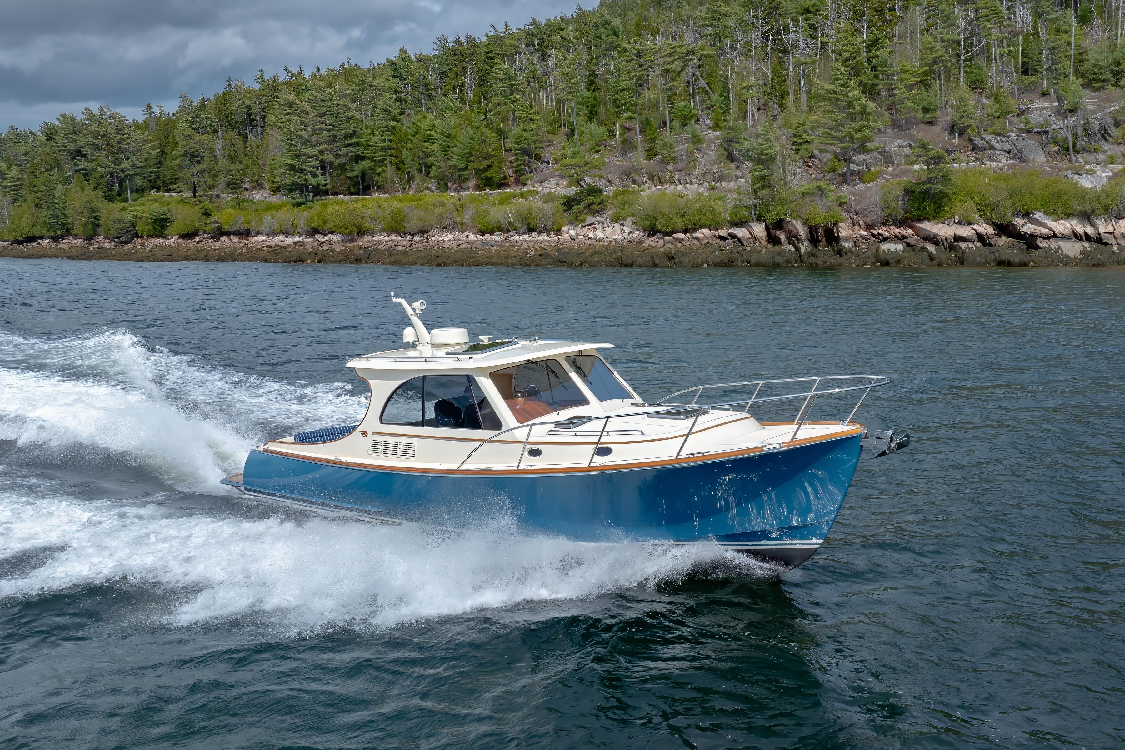 2024-hinckley-picnic-boat-40-power-9834005-20250610114501818-1_XLARGE