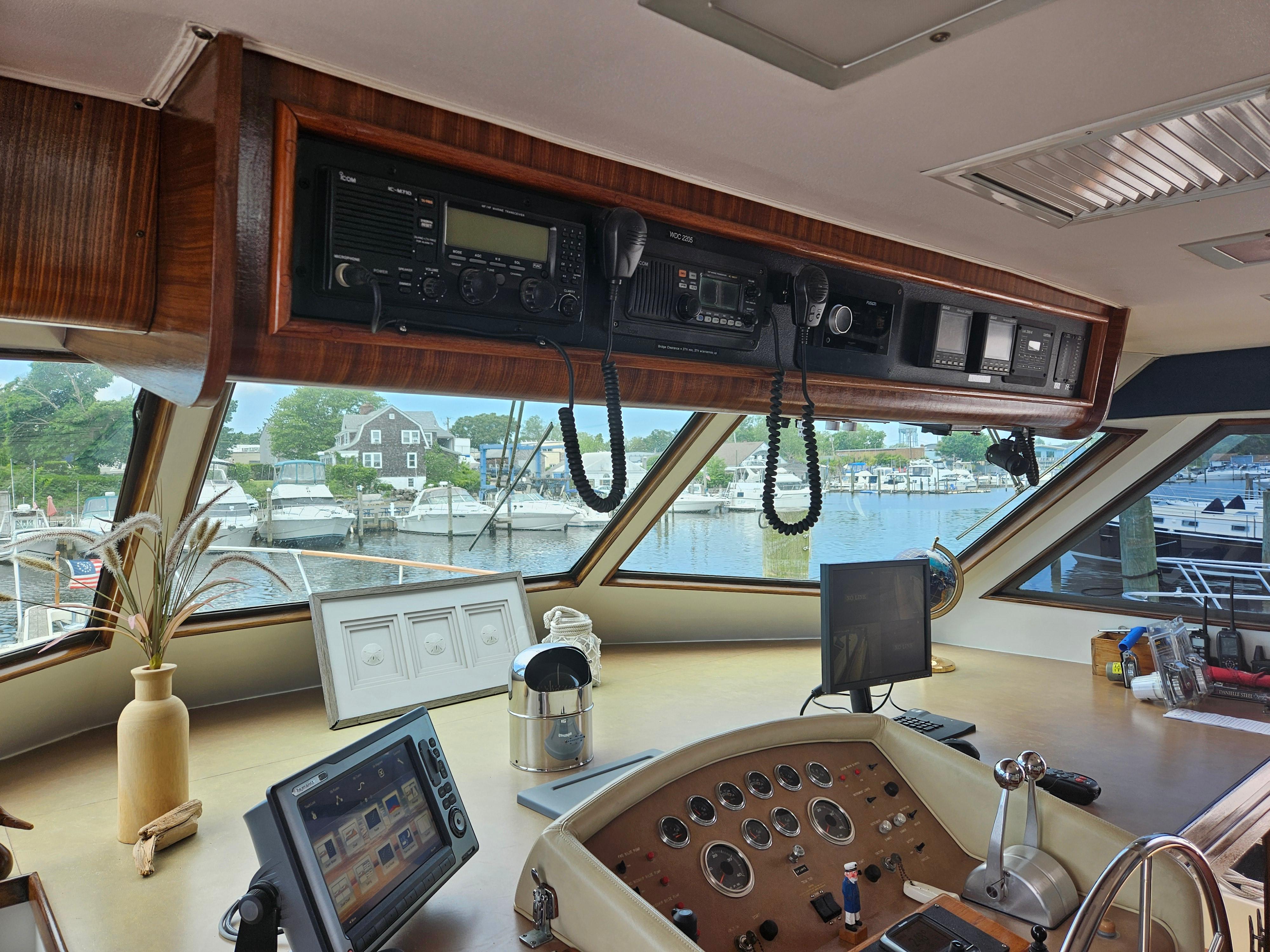 Newport RI Yacht Brokerage