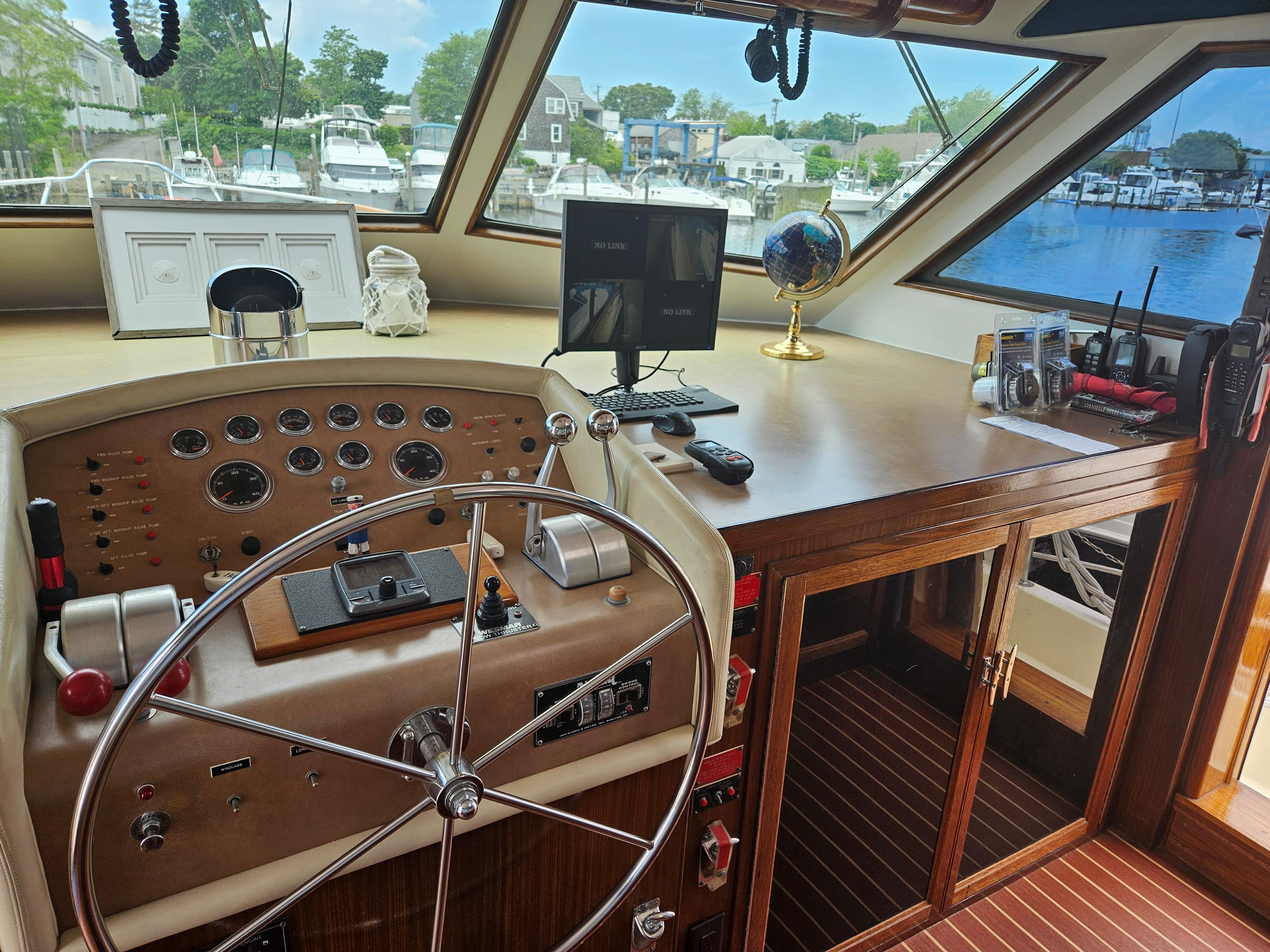 Newport RI Yacht Brokerage