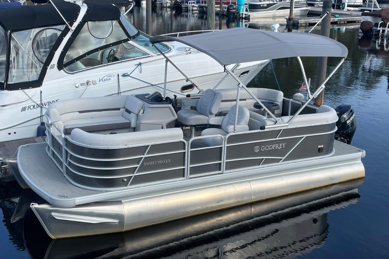 2023 Godfrey Sweetwater 2086 SB