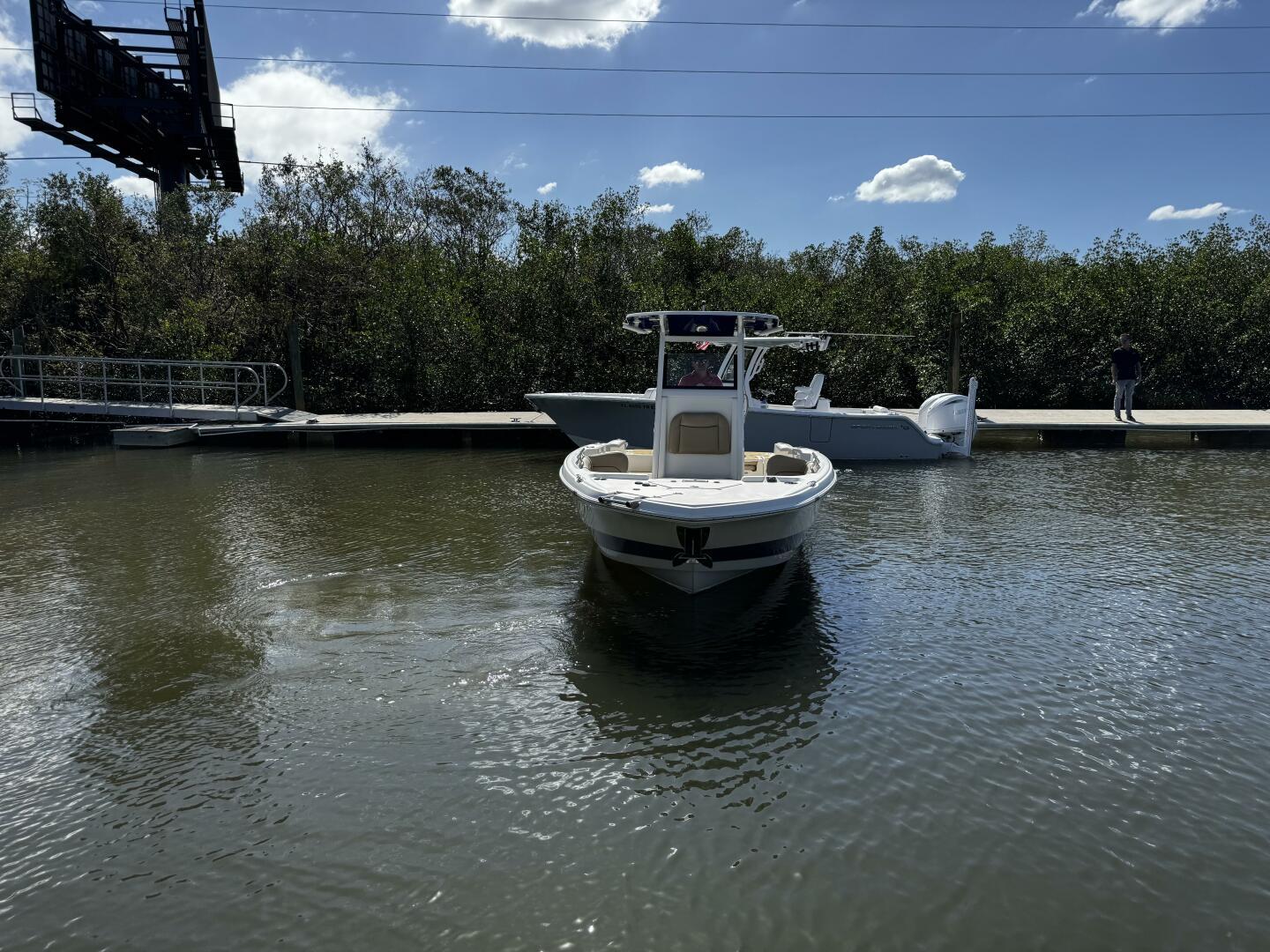 2019 Nauticstar 251 Hybrid-4