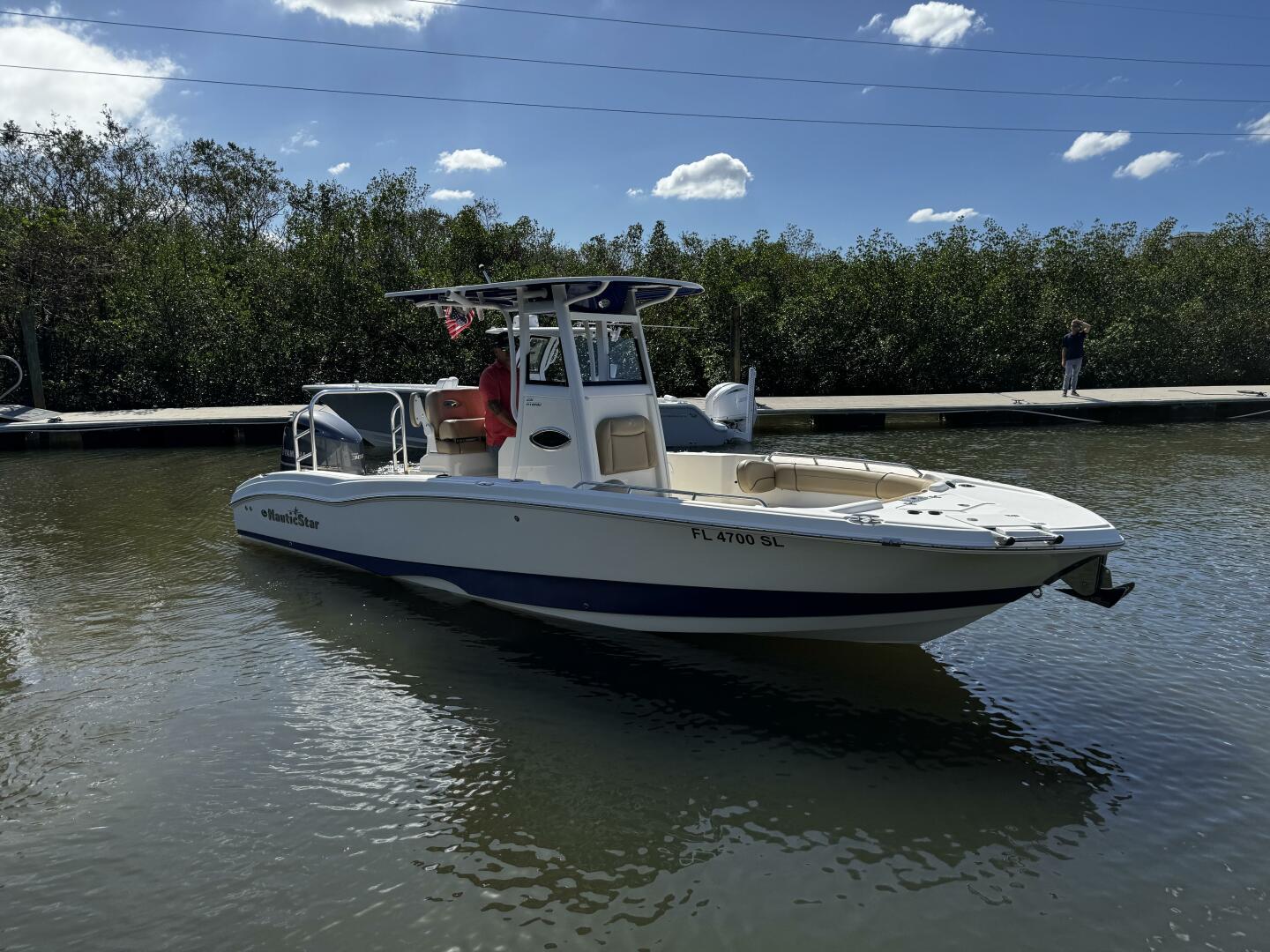 2019 Nauticstar 251 Hybrid-8