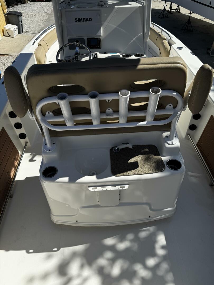 2019 Nauticstar 251 Hybrid-20