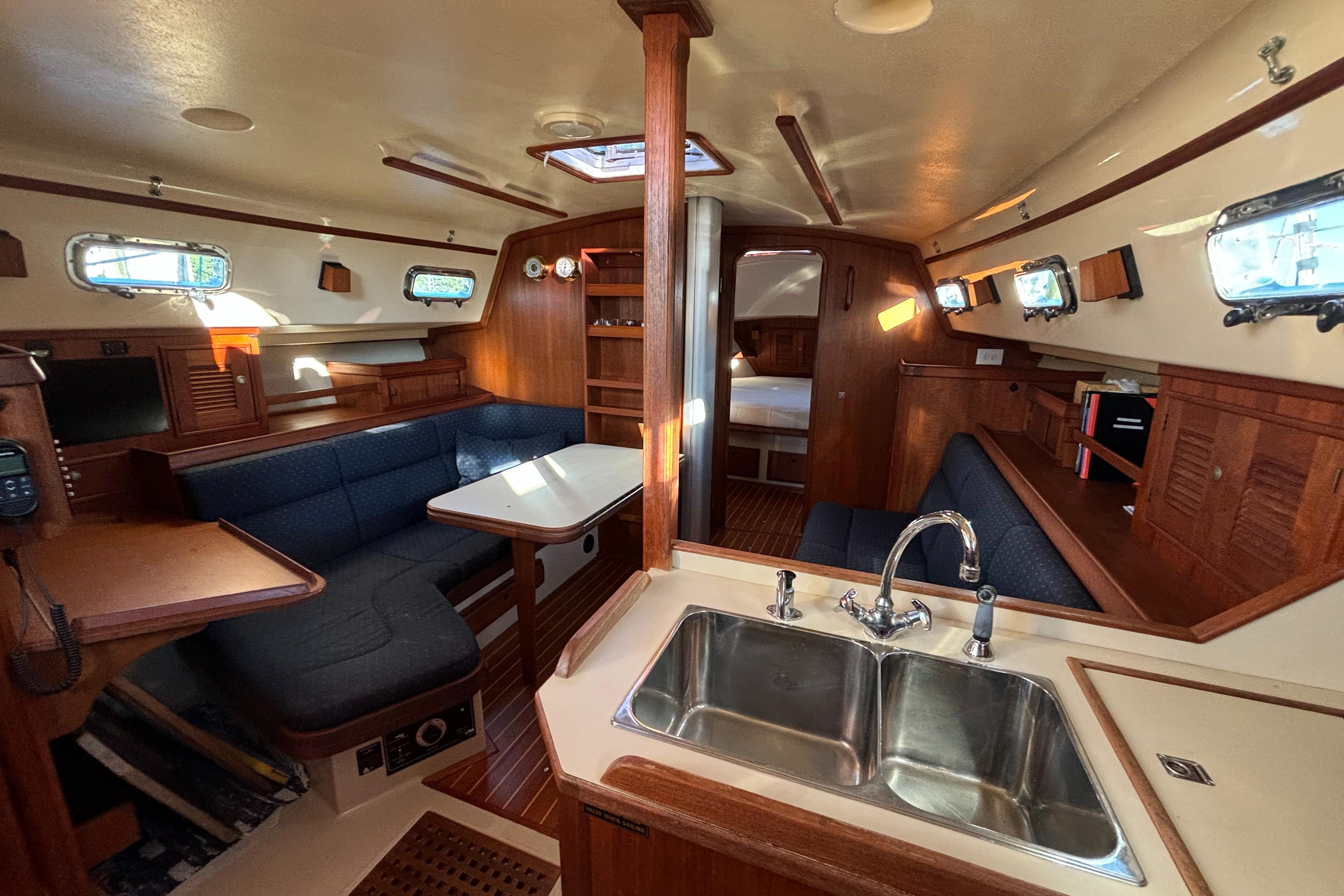 Newport RI Yacht Brokerage