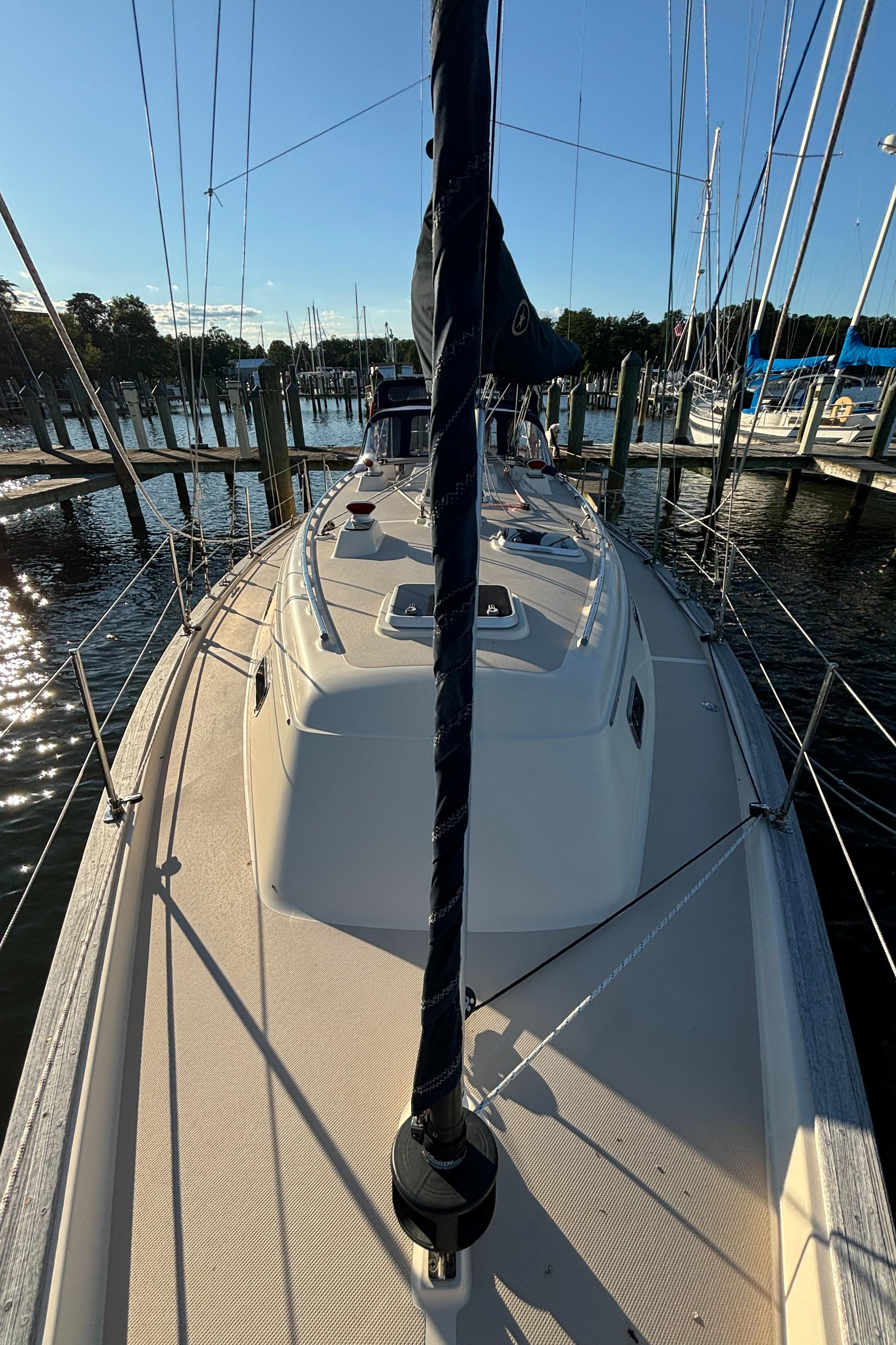 Newport RI Yacht Brokerage