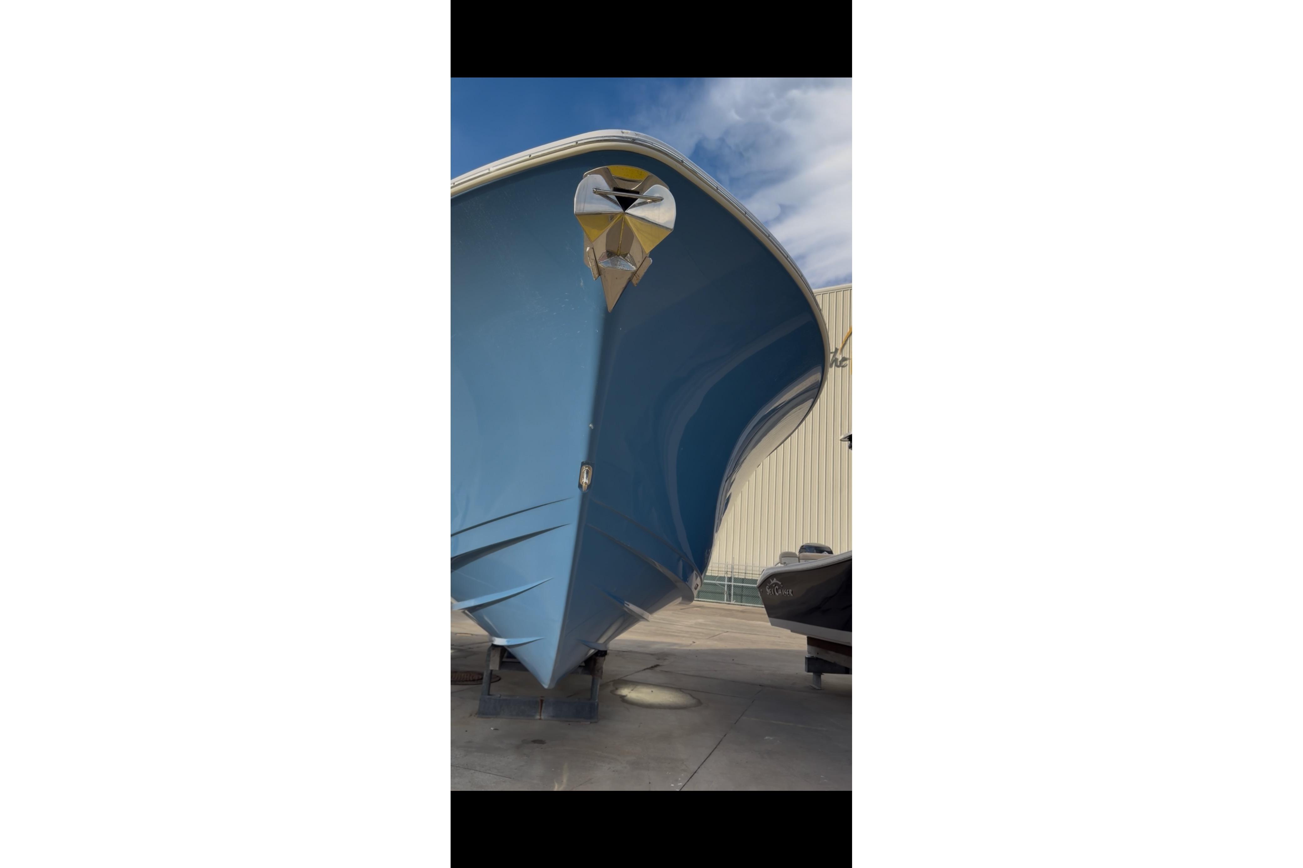 2023 Sportsman Open 322 Center Console-28