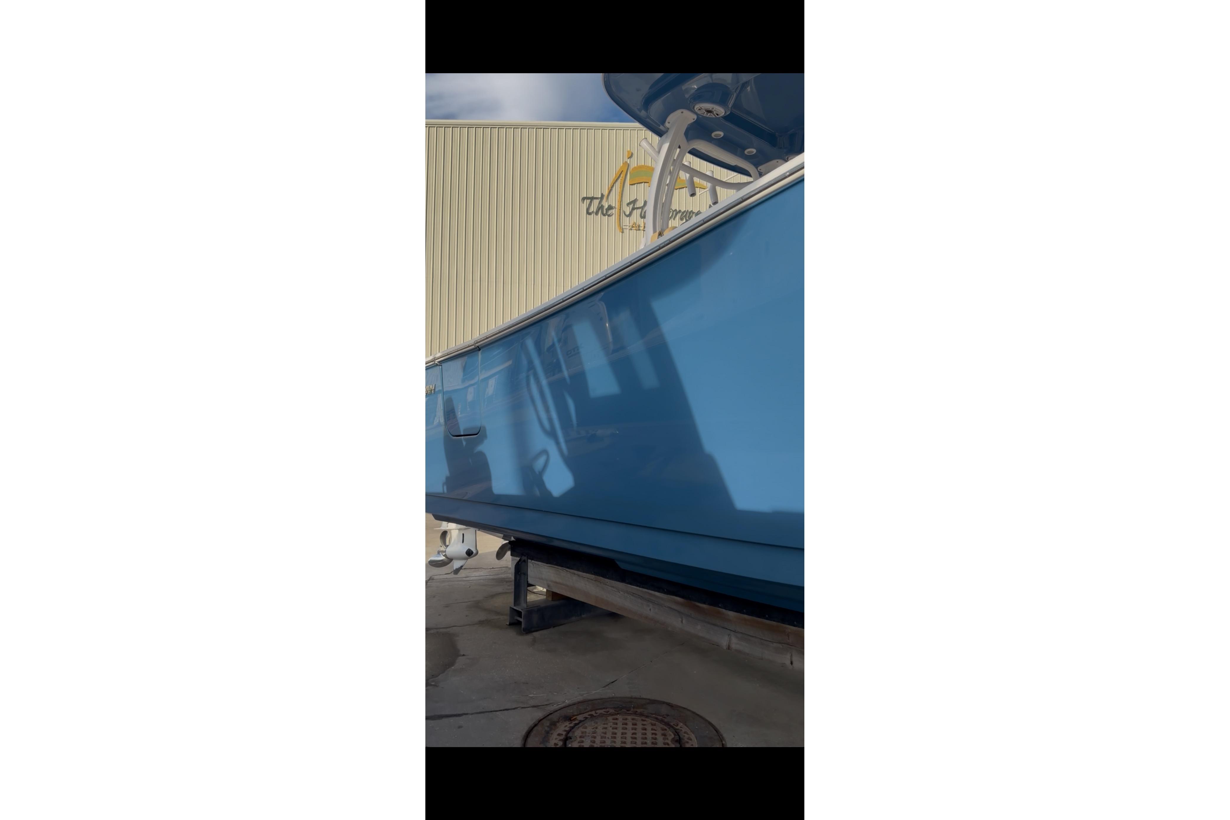 2023 Sportsman Open 322 Center Console-45