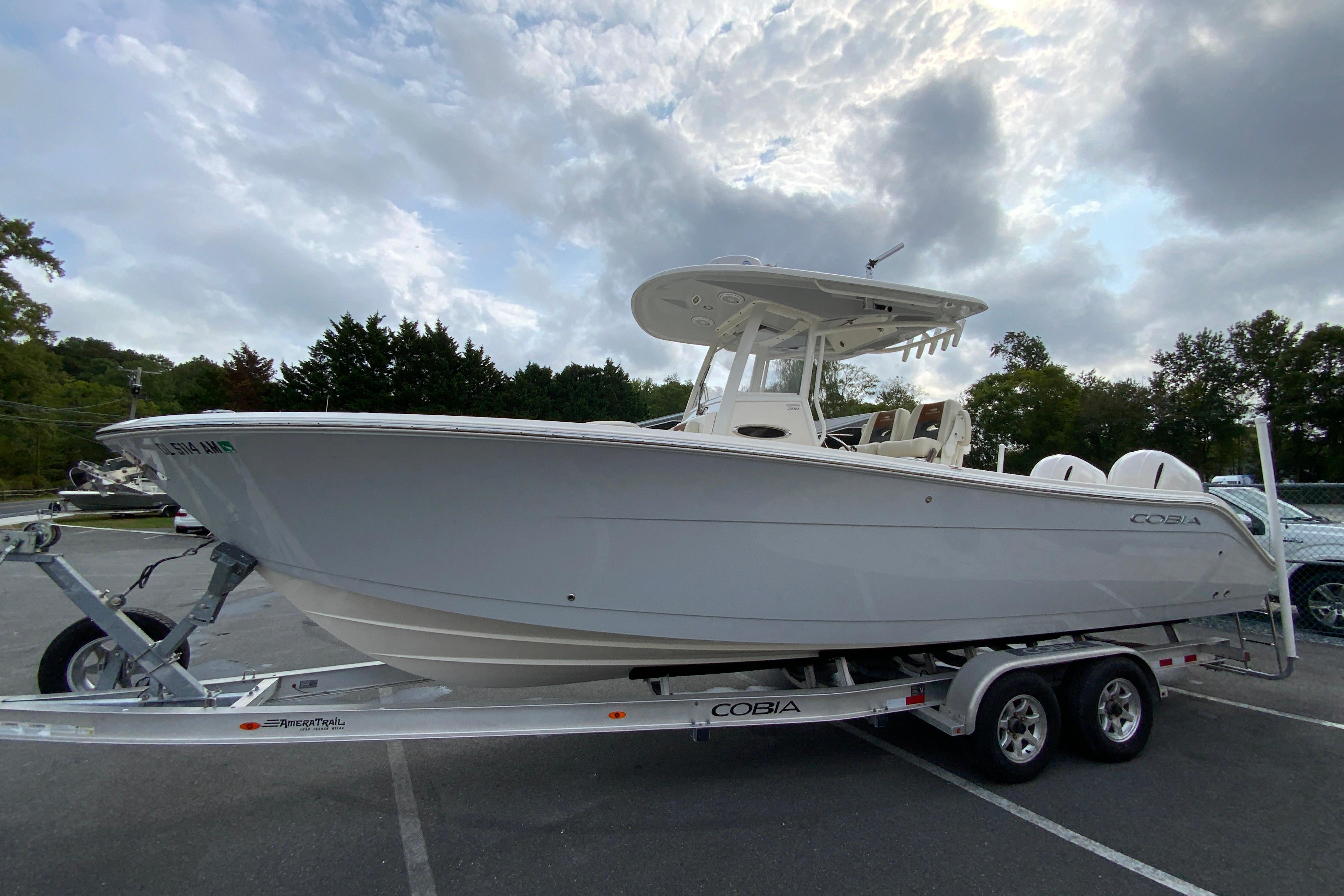2019 Cobia 280 Center Console-7