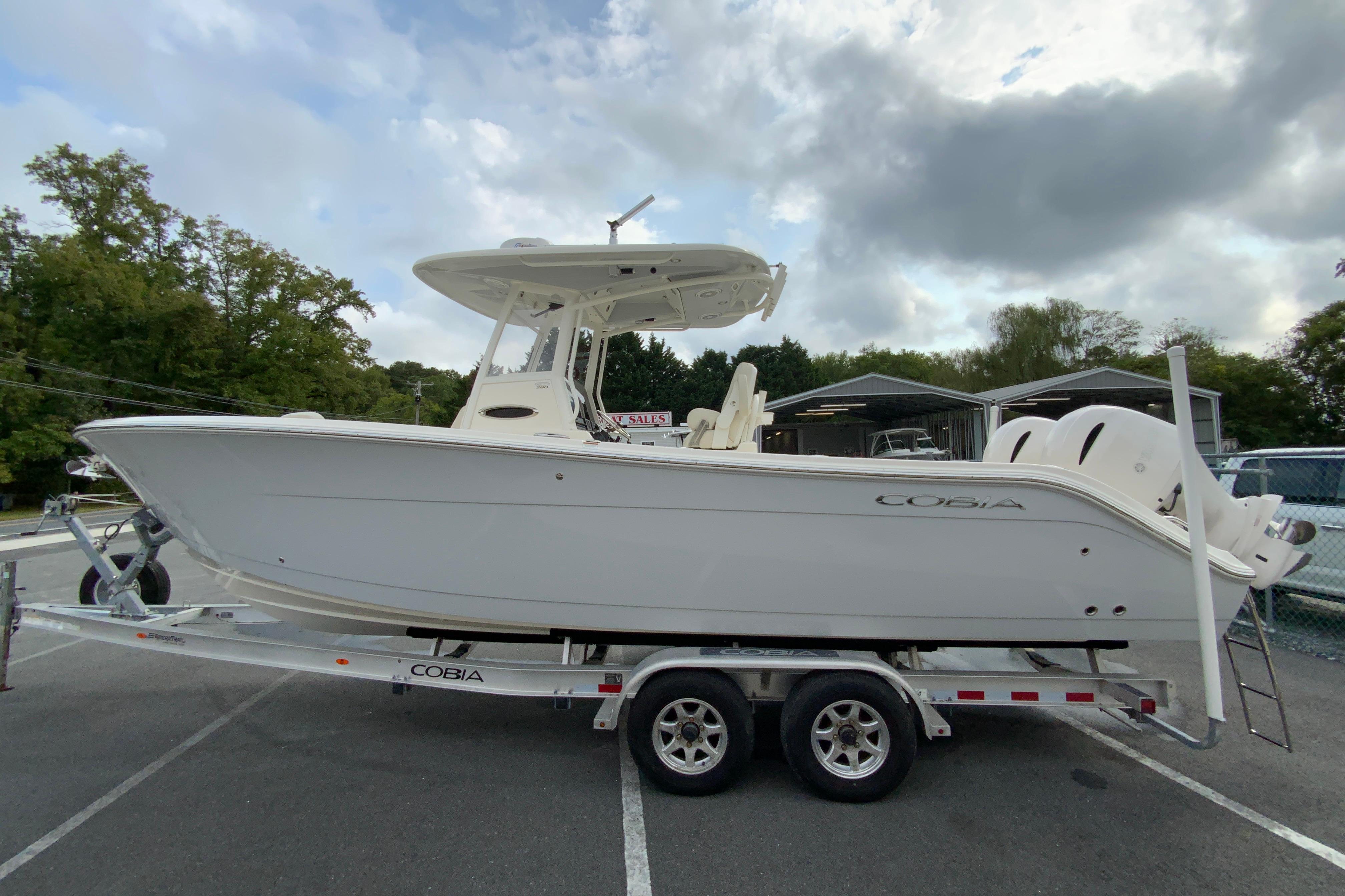 2019 Cobia 280 Center Console-8