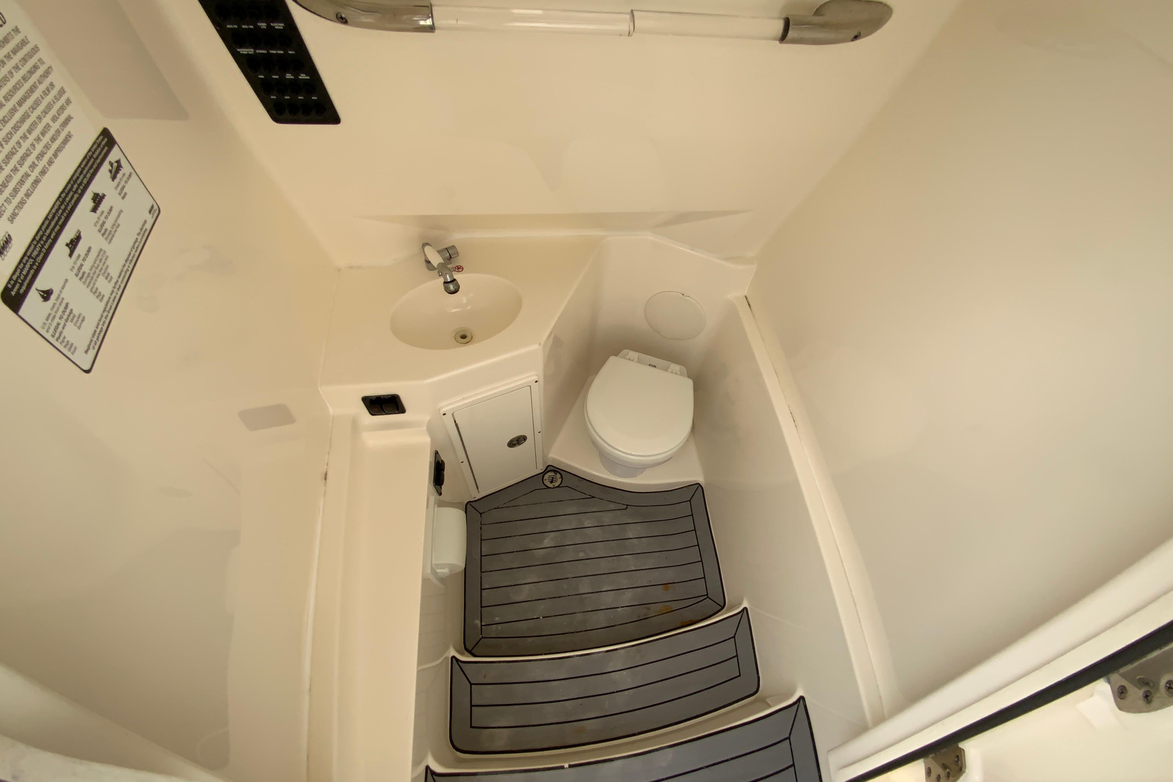 2019 Cobia 280 Center Console-40