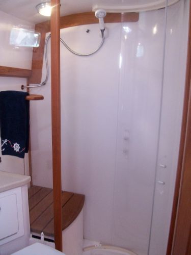 Circular Shower