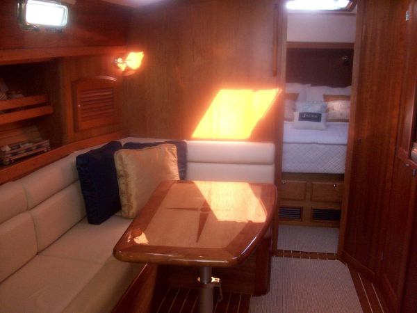 Salon Looking Aft