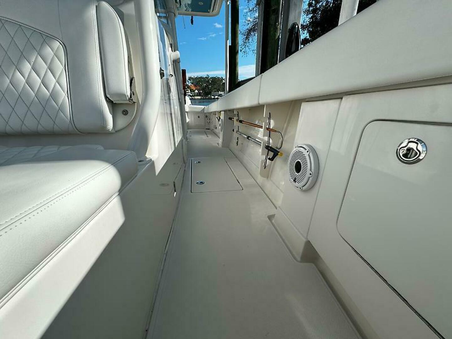 2020 Jupiter 38-19