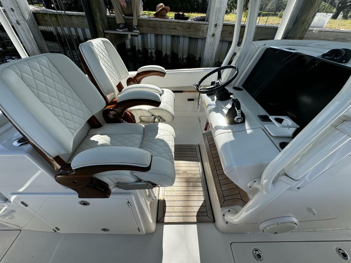 2020 Jupiter 38-24