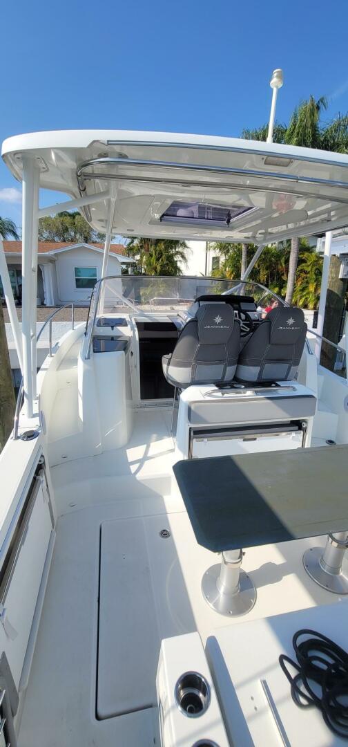 2020 Jeanneau 9.0 Walk-3