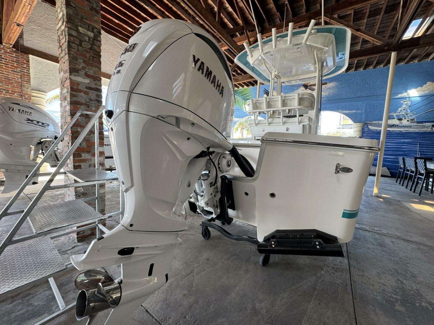 2025 Regulator 24 XO-2