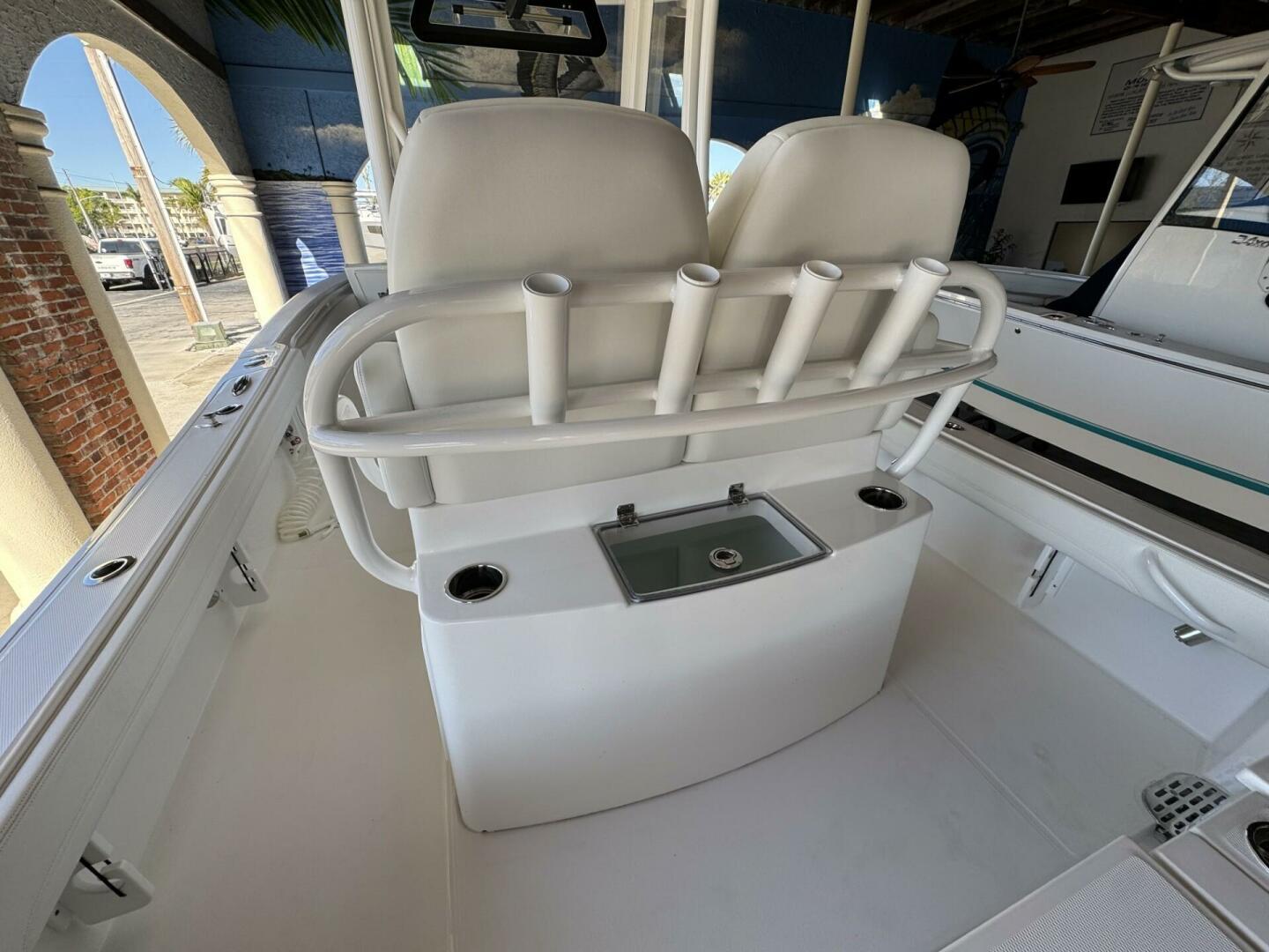 2025 Regulator 26XO-8