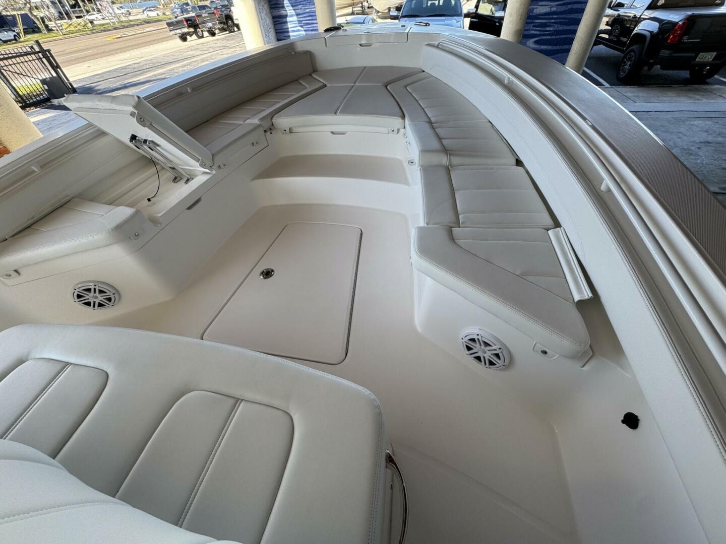 2025 Regulator 26XO-15