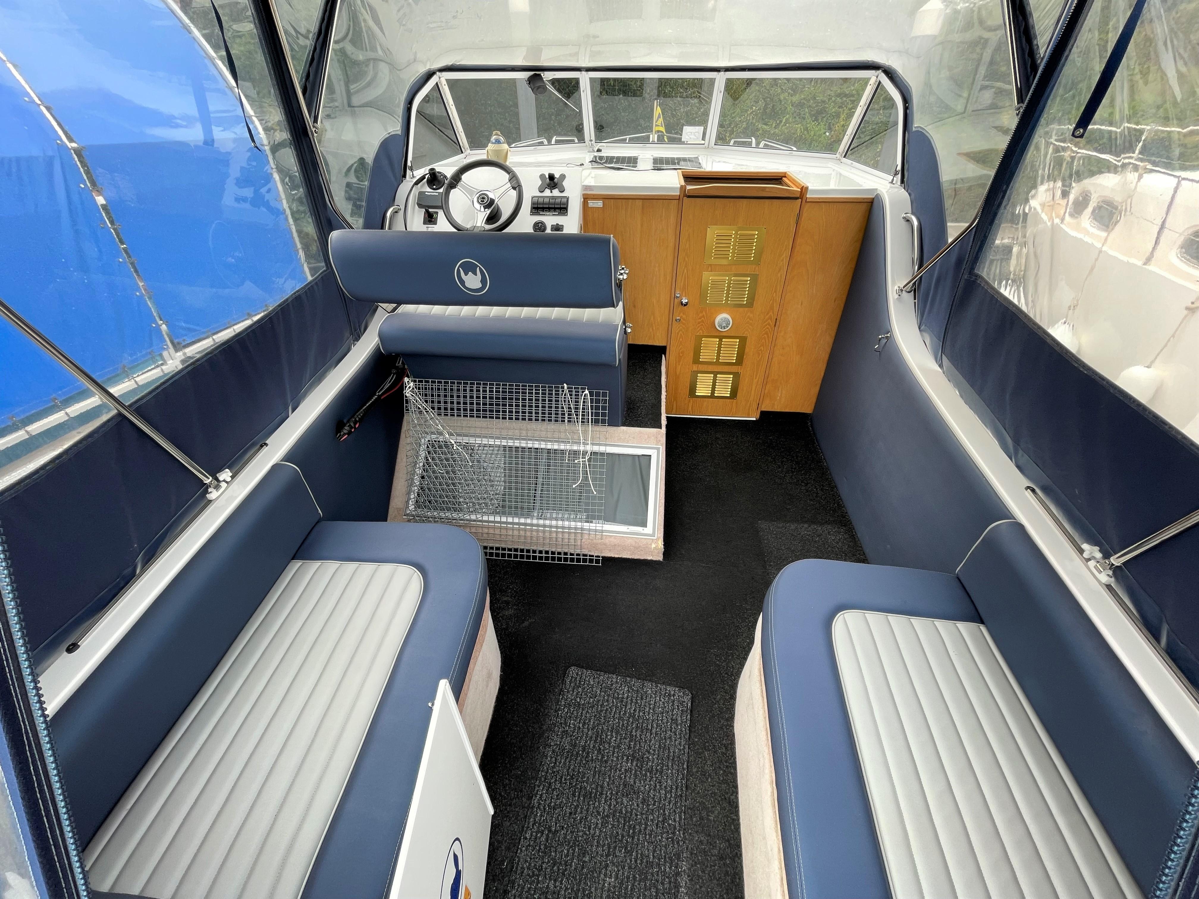 2018 Viking 275 Open