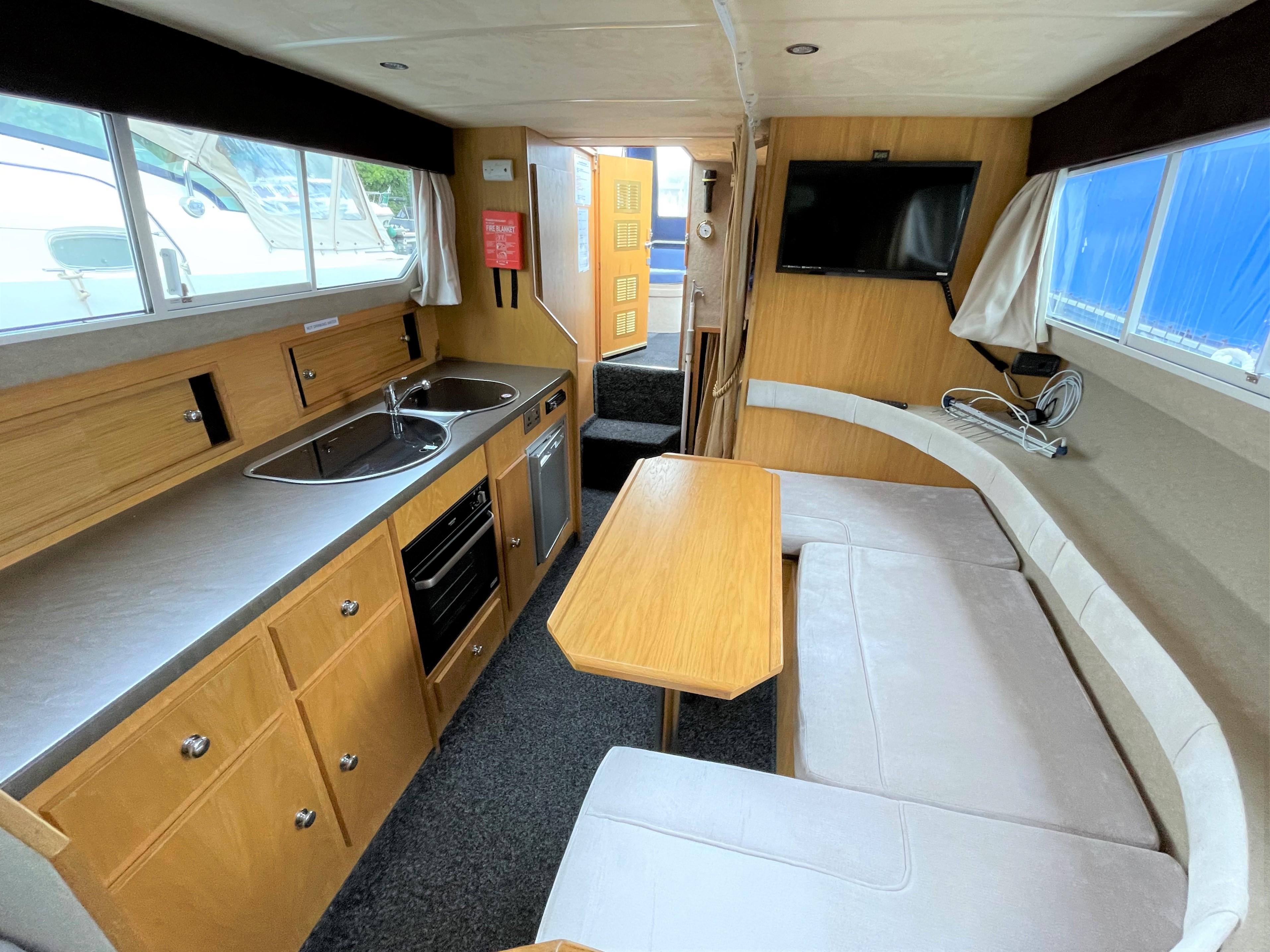 2018 Viking 275 Open