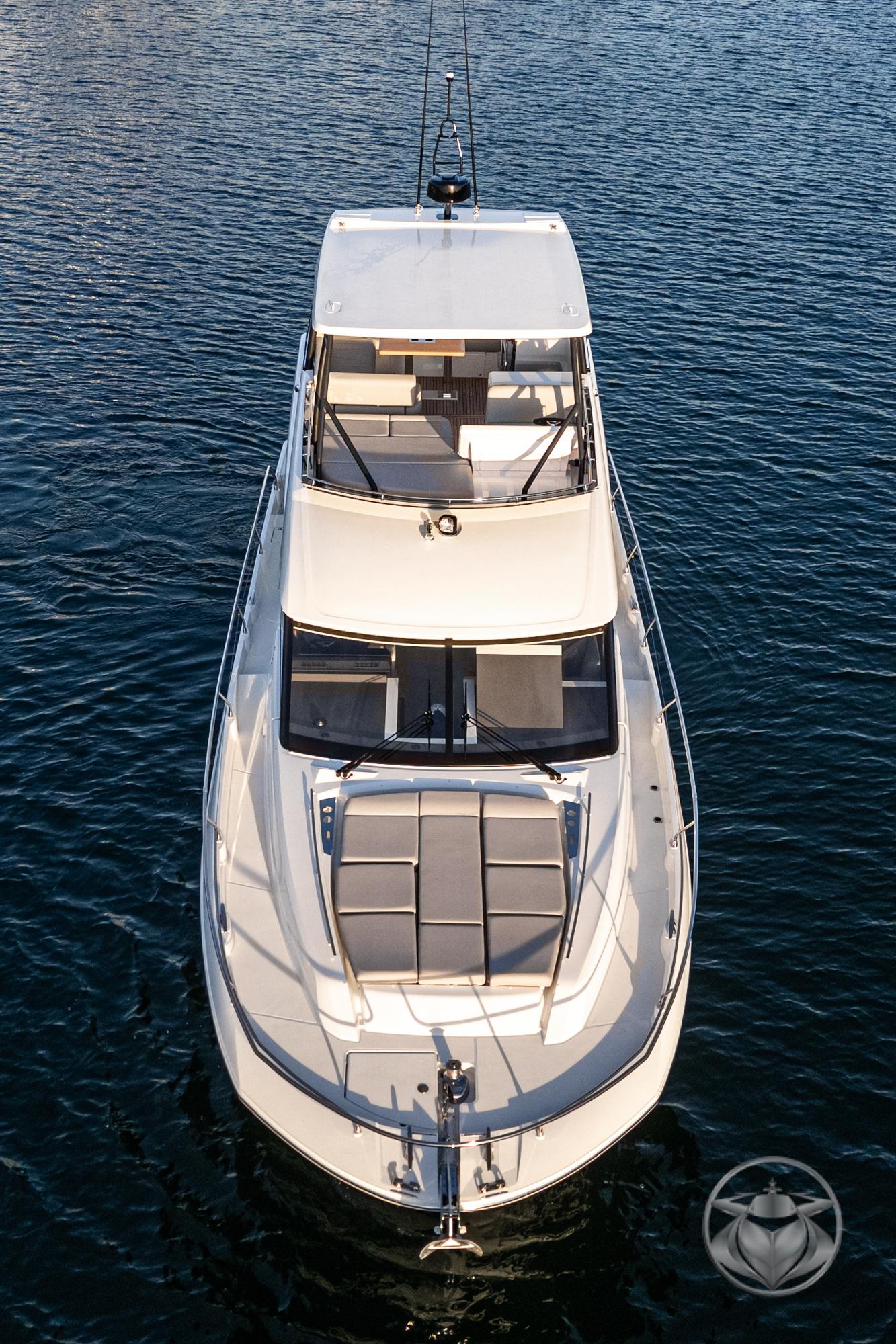 2025 Prestige 520 Fly #PR350F inventory image at Sun Country Marine Group, San Diego Marriott Marquis 2025 Prestige 520 Fly #PR350F inventory image at Sun Country Marine Group, San Diego Marriott Marquis
