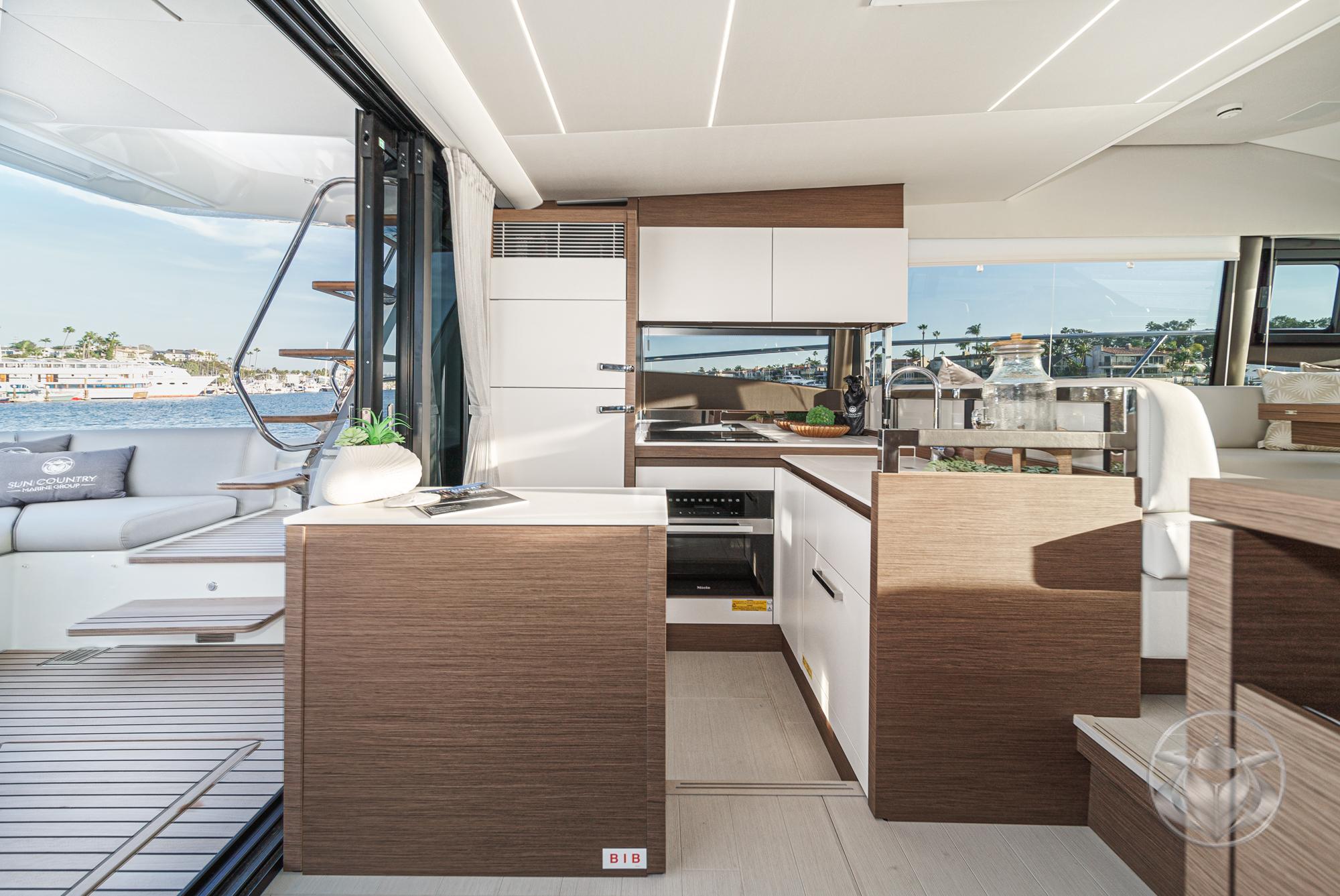2025 Prestige 520 Fly #PR350F inventory image at Sun Country Marine Group, San Diego Marriott Marquis 2025 Prestige 520 Fly #PR350F inventory image at Sun Country Marine Group, San Diego Marriott Marquis