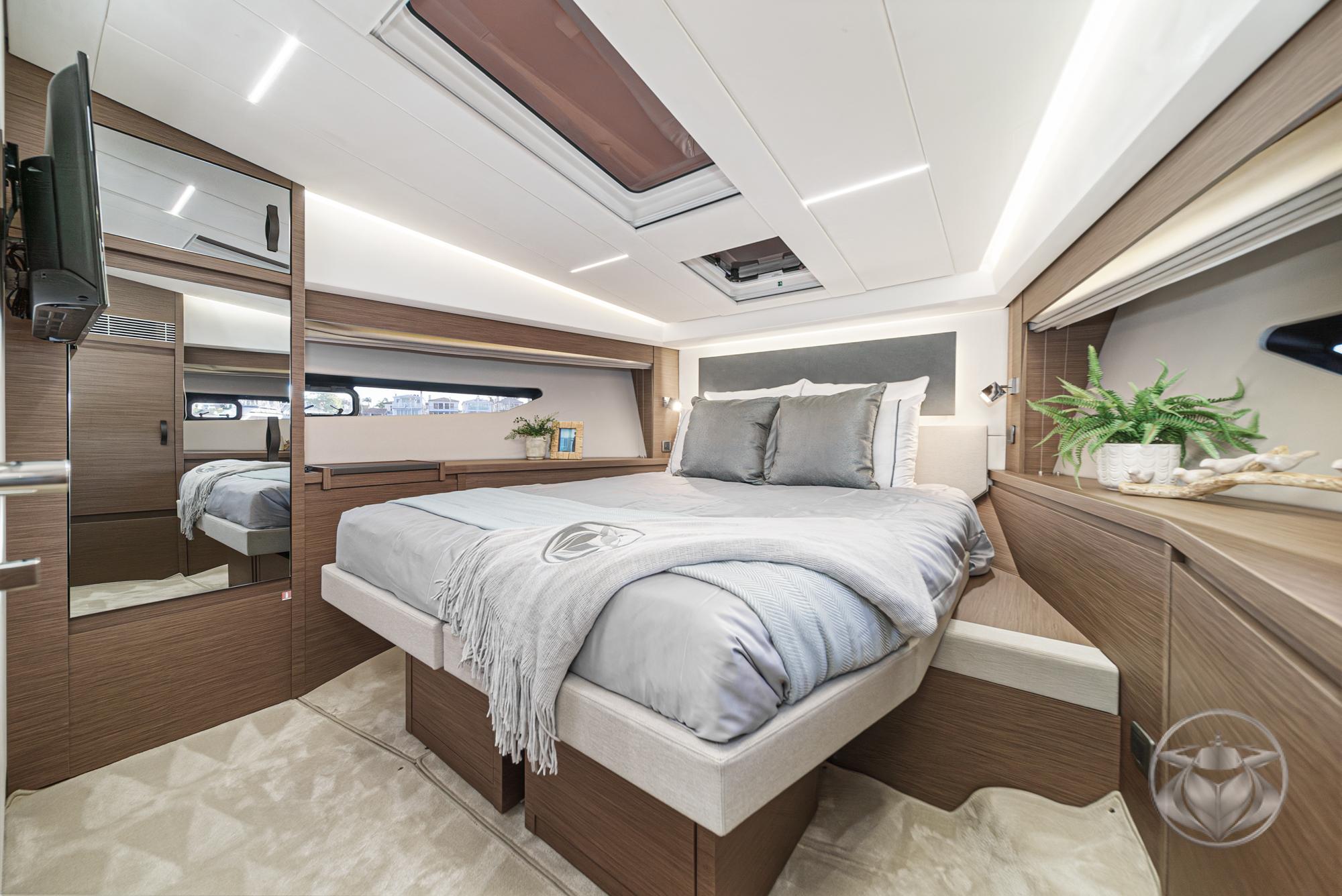 2025 Prestige 520 Fly #PR350F inventory image at Sun Country Marine Group, San Diego Marriott Marquis 2025 Prestige 520 Fly #PR350F inventory image at Sun Country Marine Group, San Diego Marriott Marquis