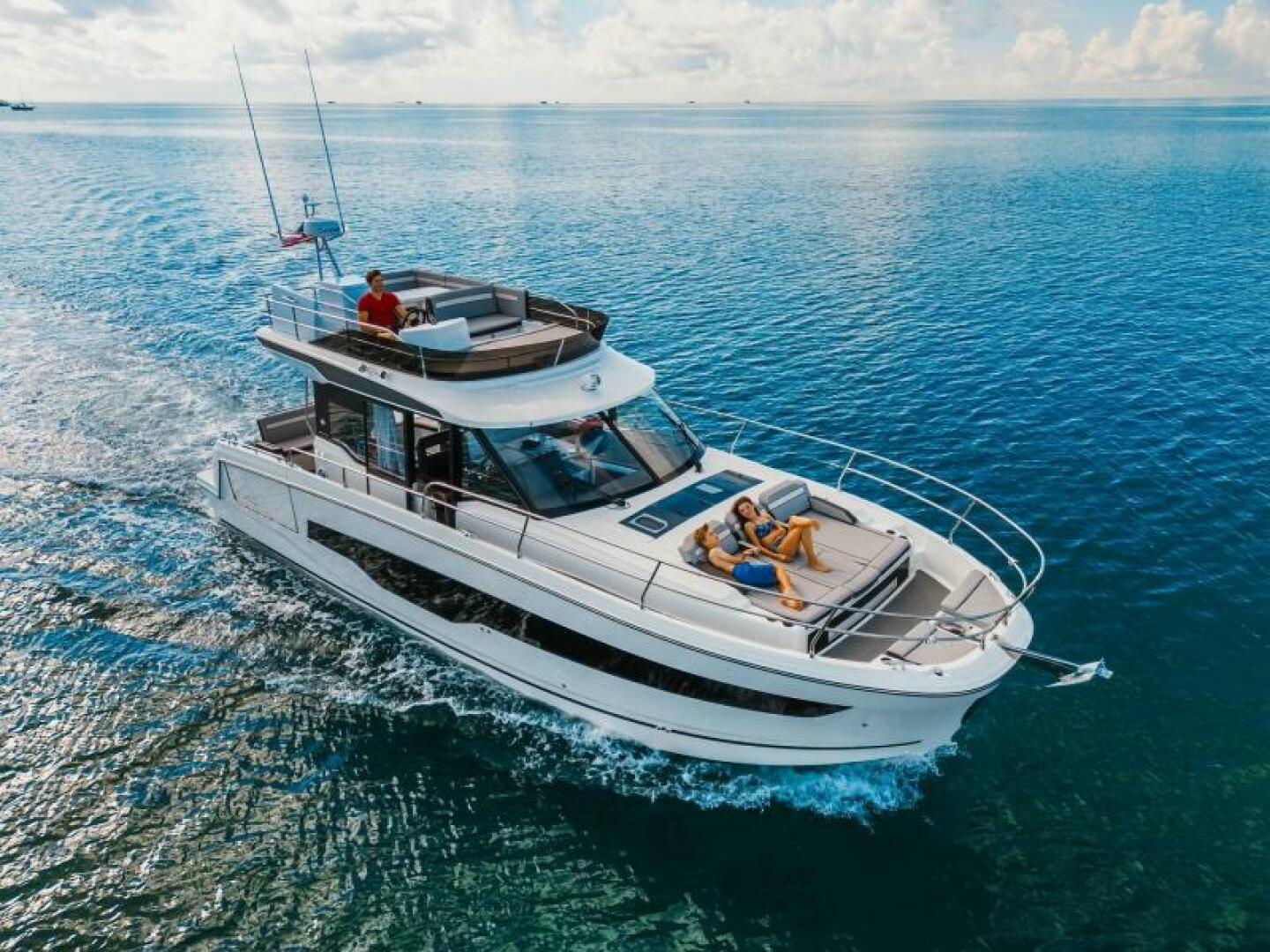 2024 Jeanneau NC1295 Fly