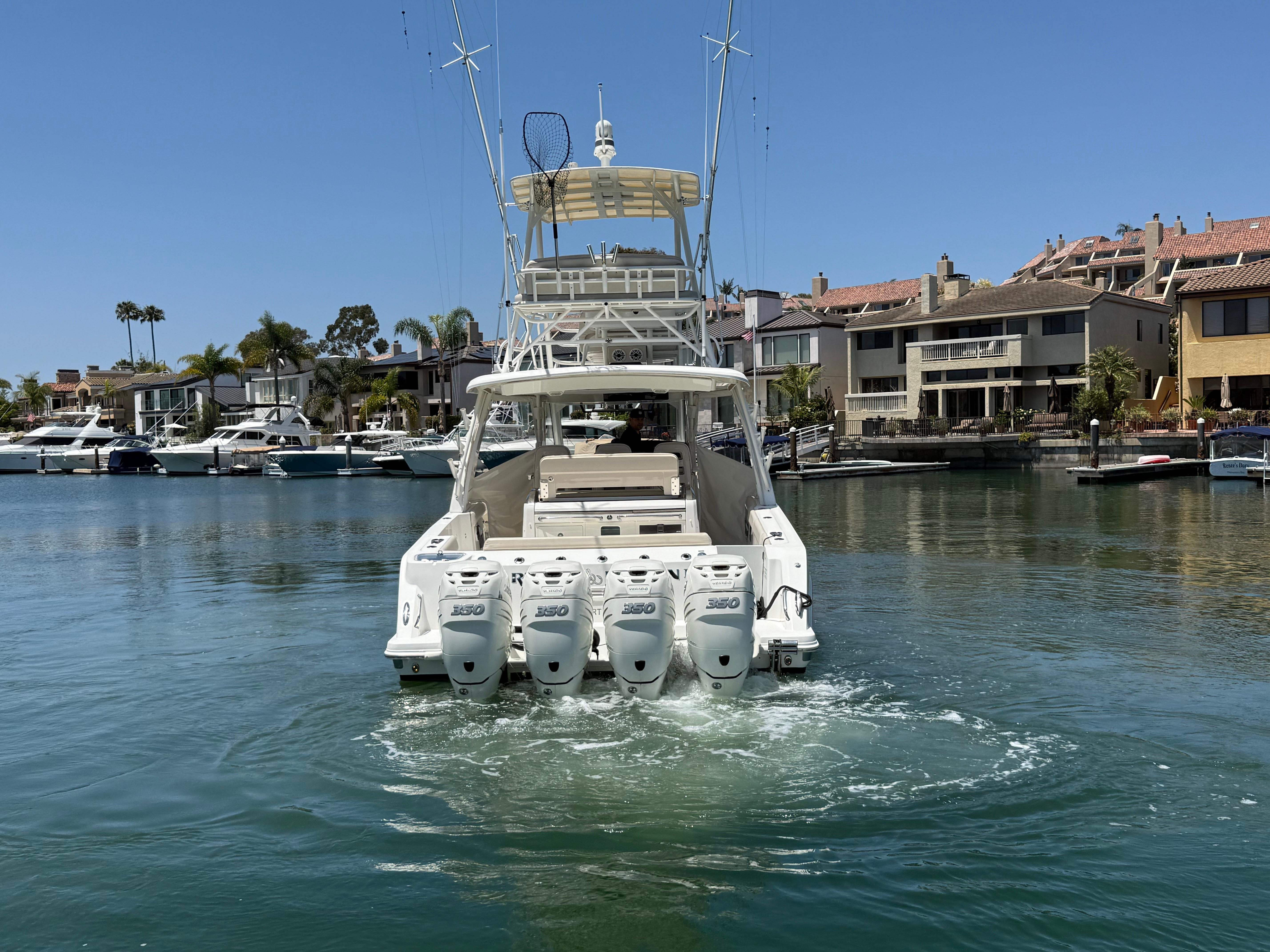 2019 Boston Whaler 420 Outrage #TBRL0118LLC inventory image at Sun Country Marine Group, Newport Beach 2019 Boston Whaler 420 Outrage #TBRL0118LLC inventory image at Sun Country Marine Group, Newport Beach