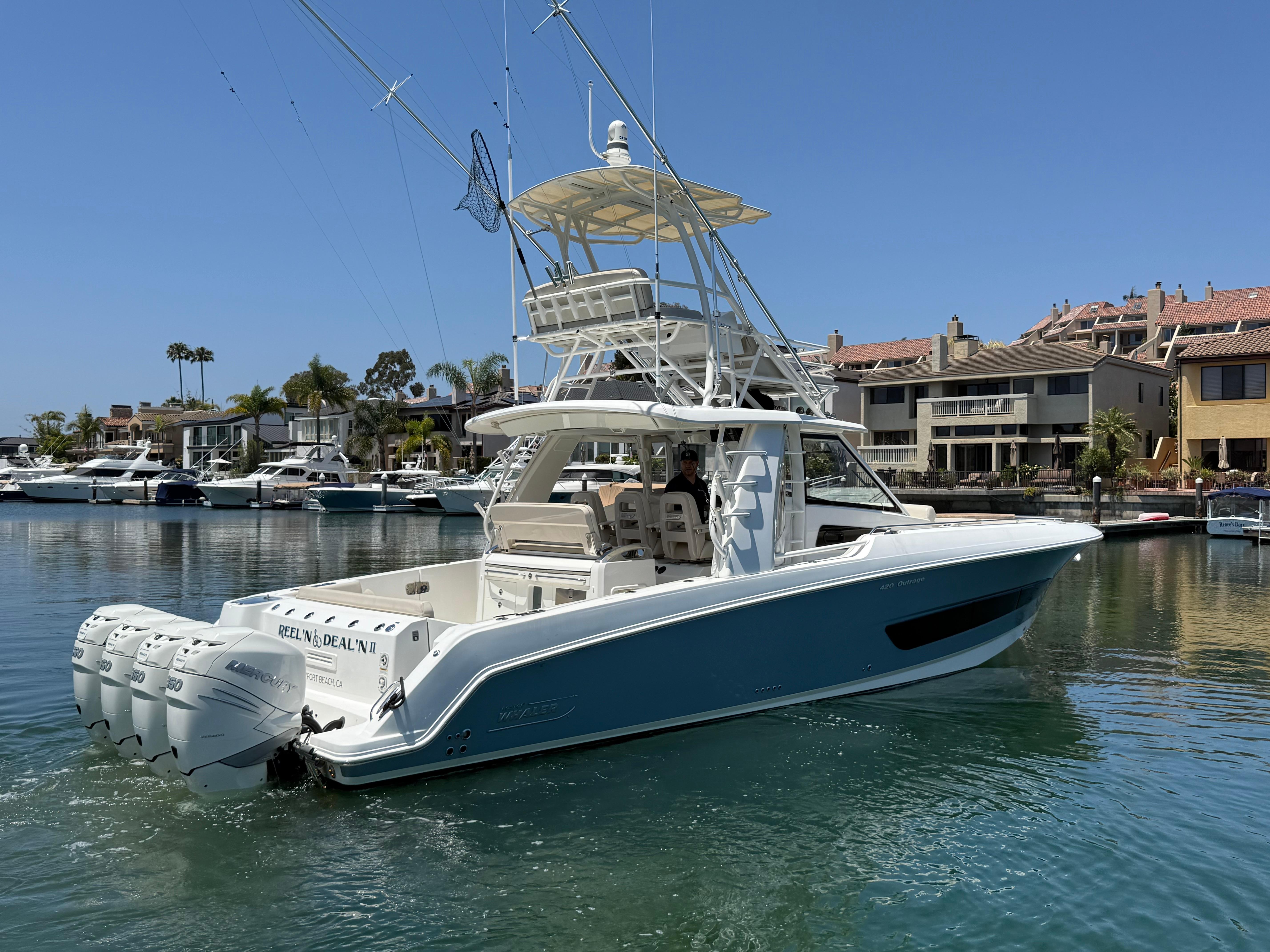 2019 Boston Whaler 420 Outrage #TBRL0118LLC inventory image at Sun Country Marine Group, Newport Beach 2019 Boston Whaler 420 Outrage #TBRL0118LLC inventory image at Sun Country Marine Group, Newport Beach