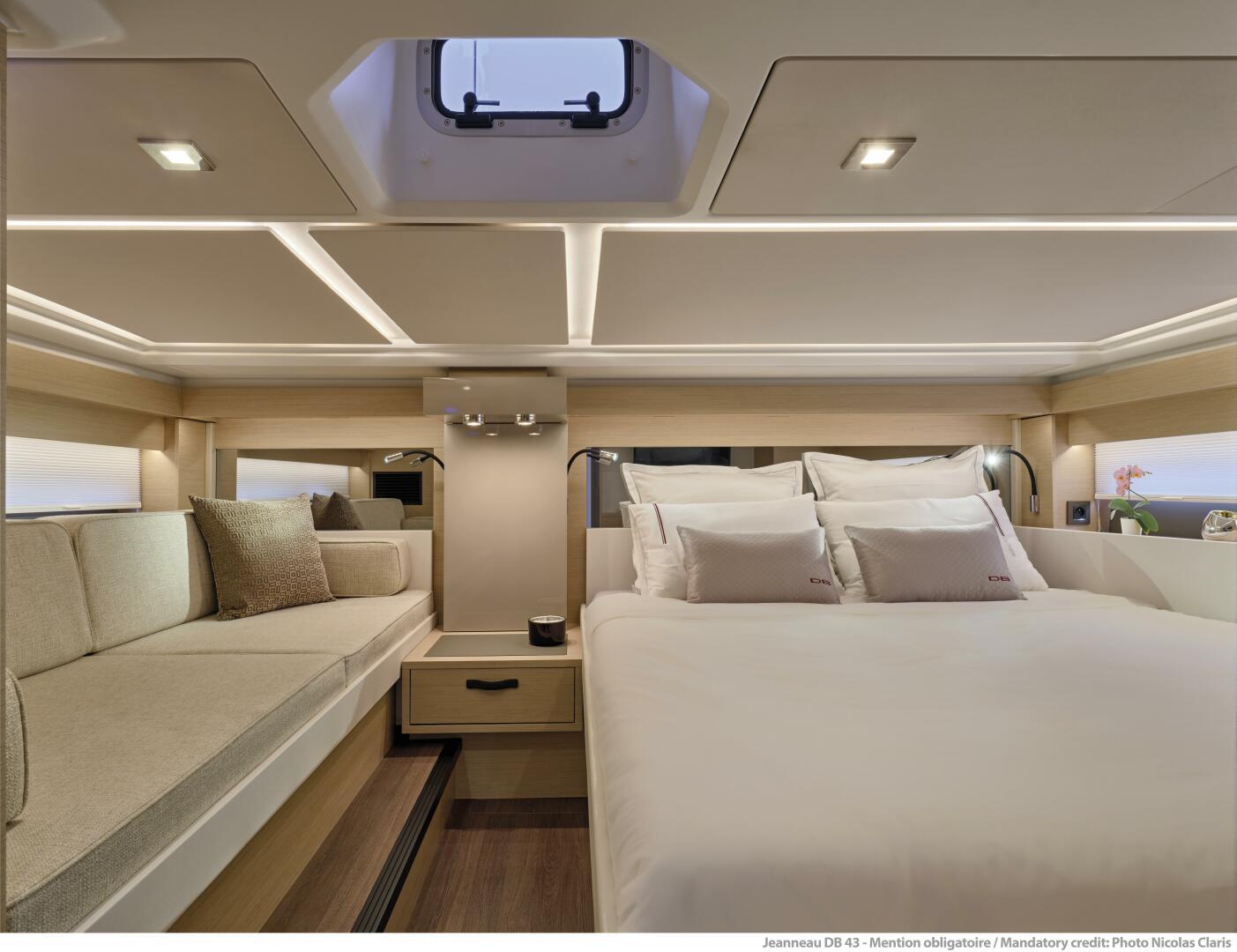 2024 Jeanneau DB43-24