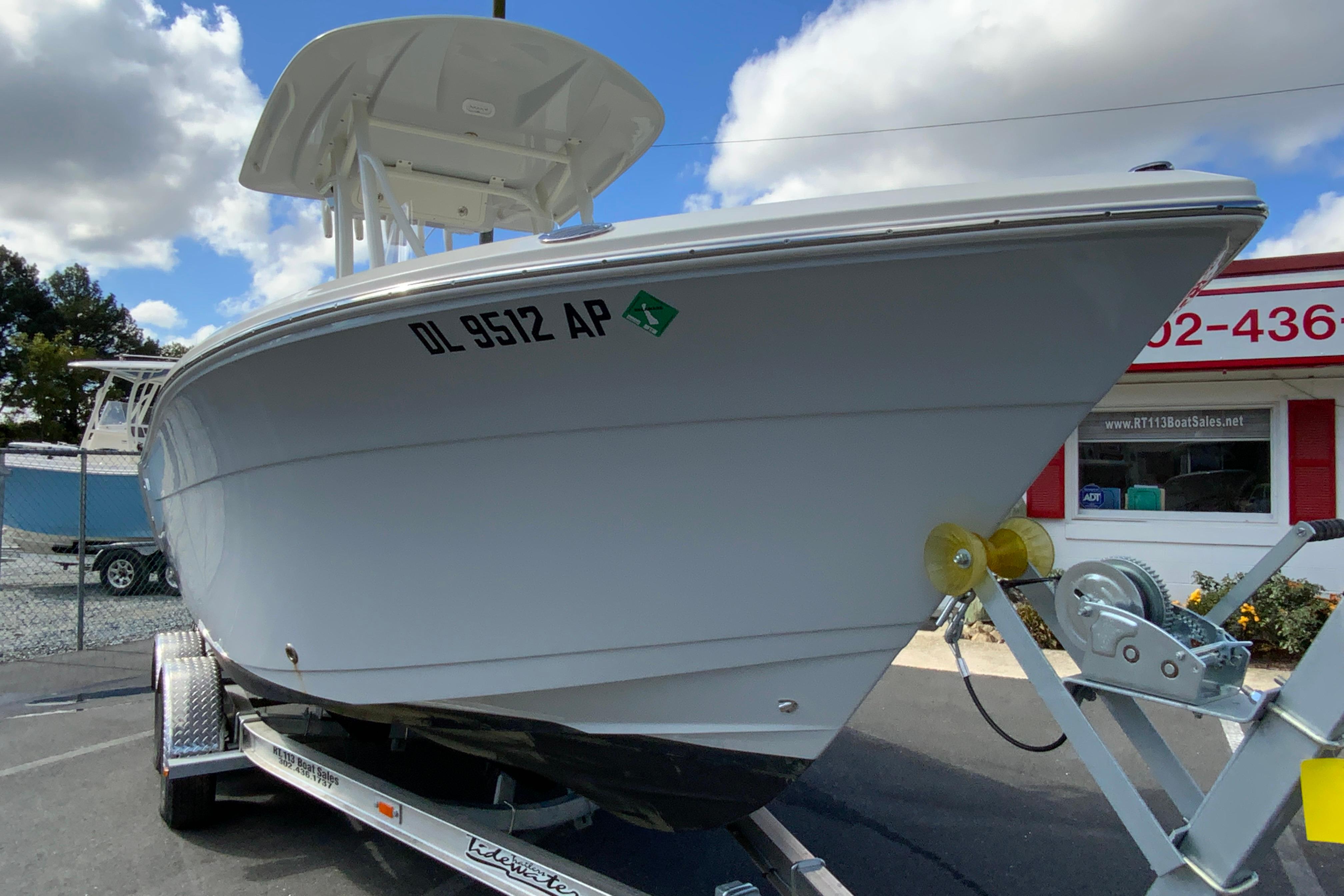 2025 Cobia 220 Center Console-4