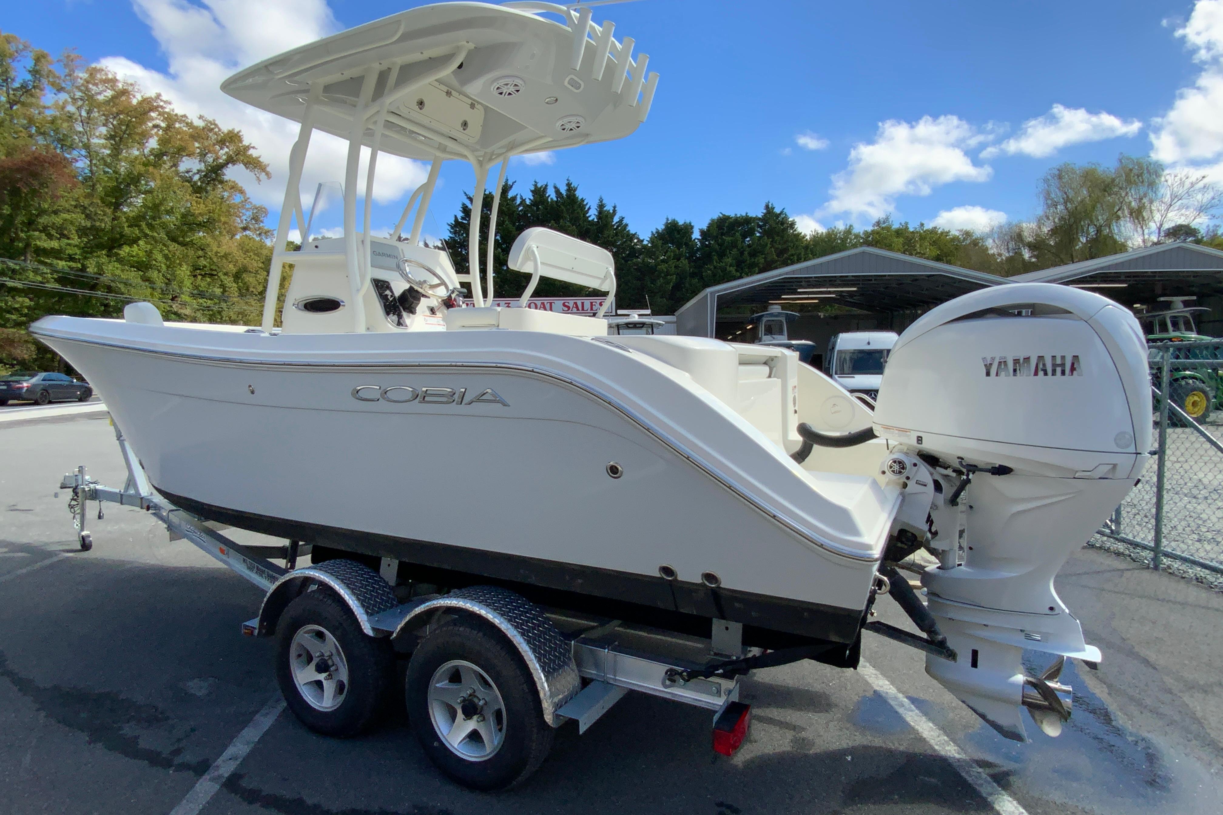 2025 Cobia 220 Center Console-8