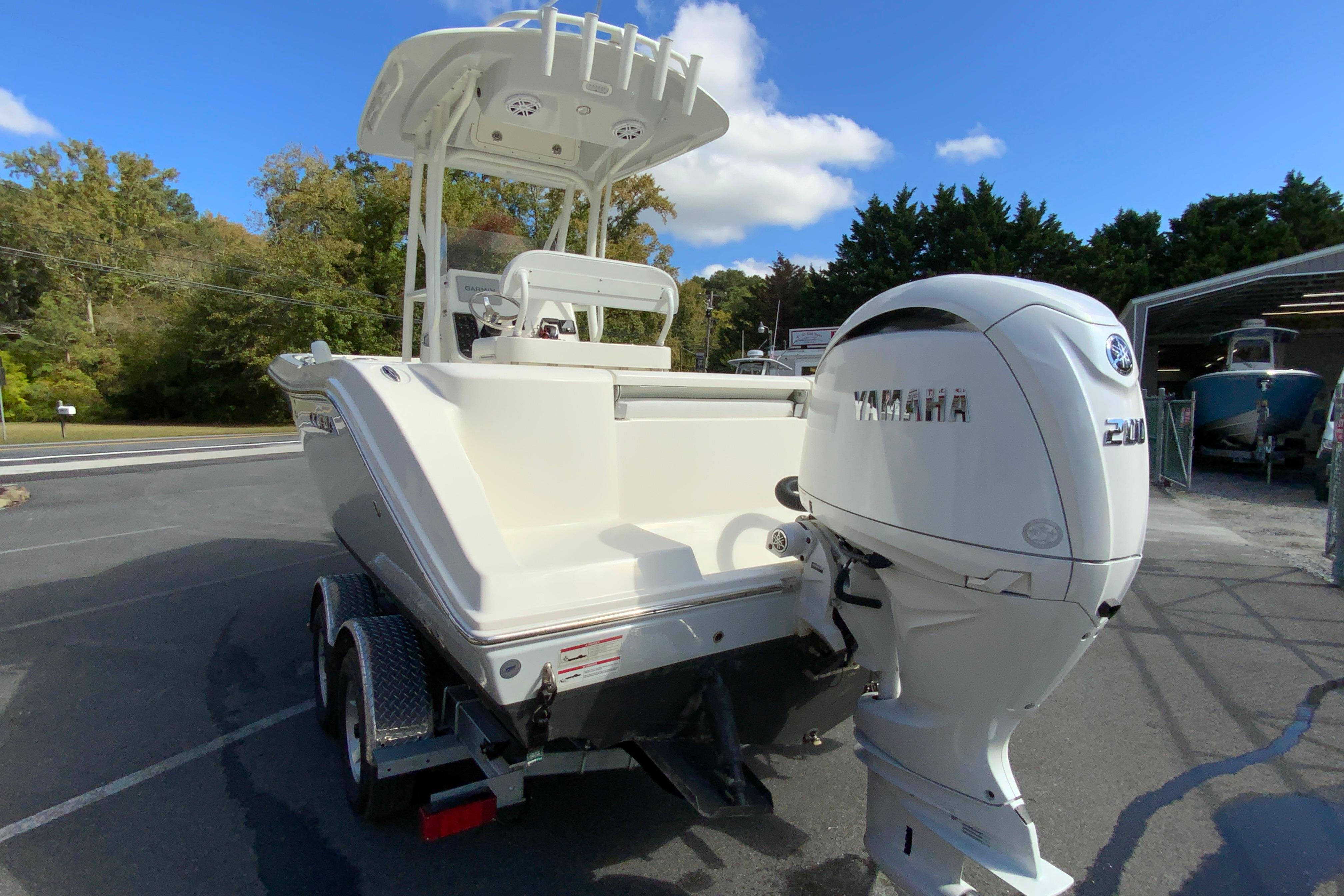 2025 Cobia 220 Center Console-9