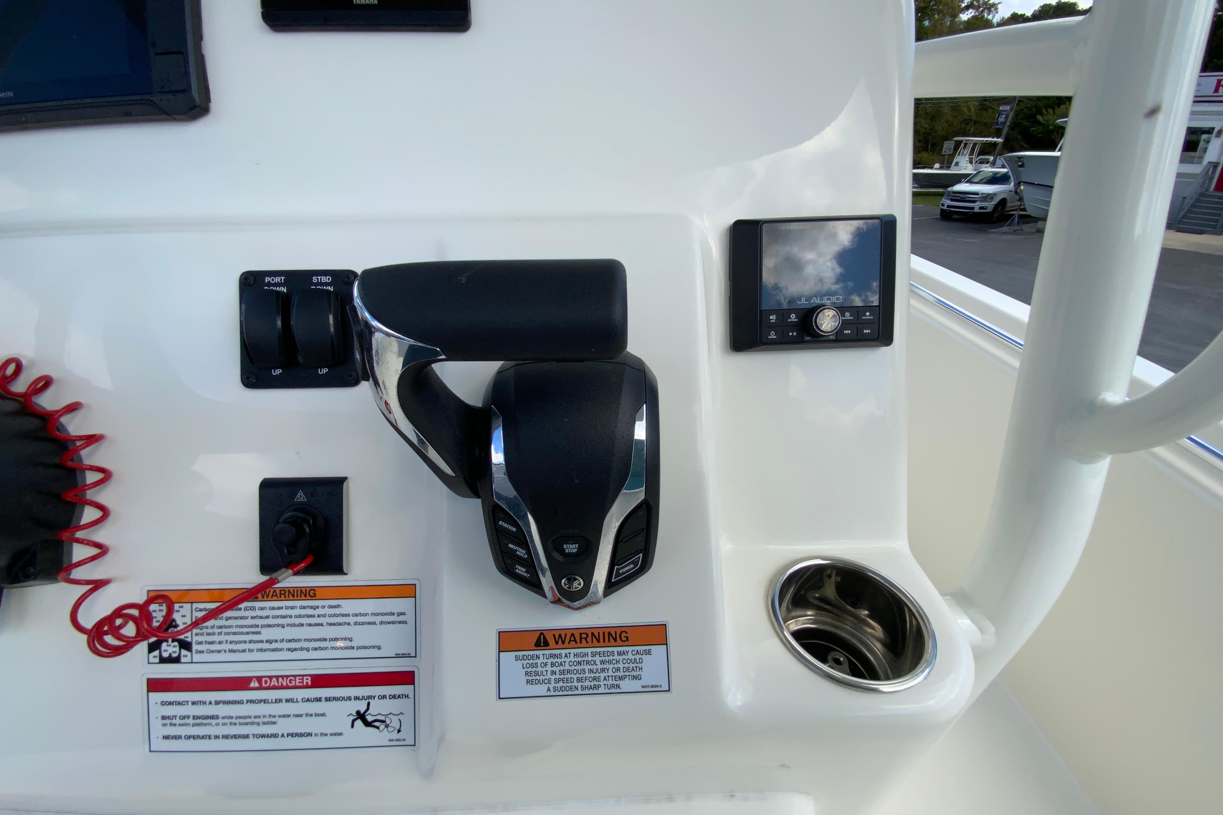 2025 Cobia 220 Center Console-16