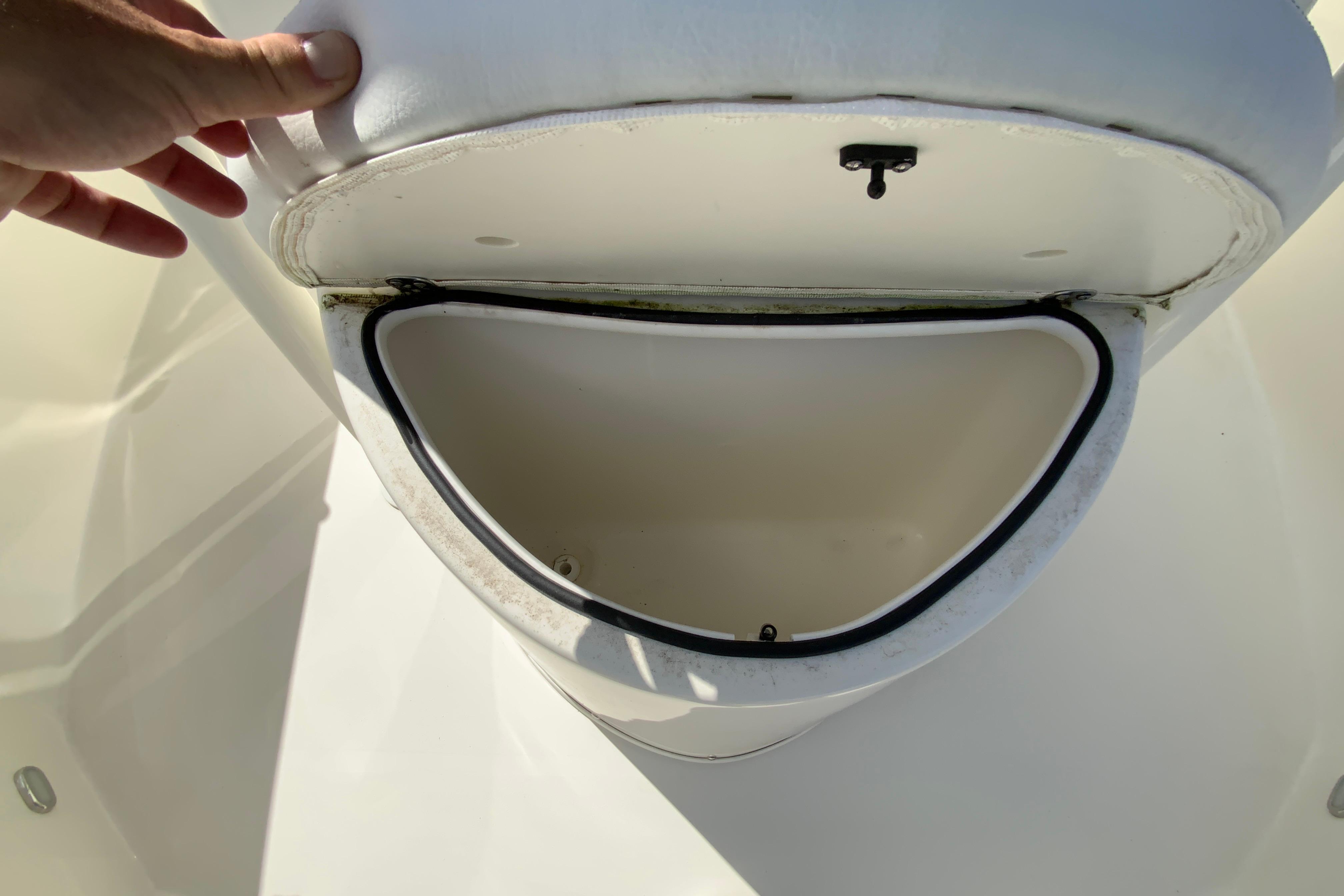 2025 Cobia 220 Center Console-30