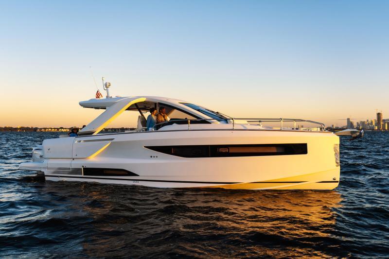 2025 Jeanneau DB37