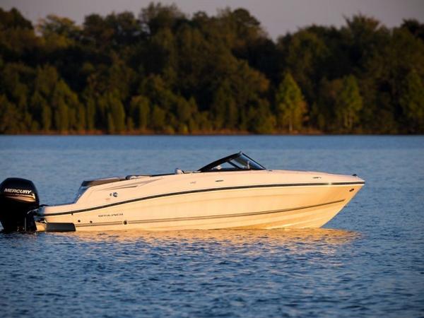 2022 Bayliner boat for sale, model of the boat is VR5 Bowrider & Image # 33 of 51